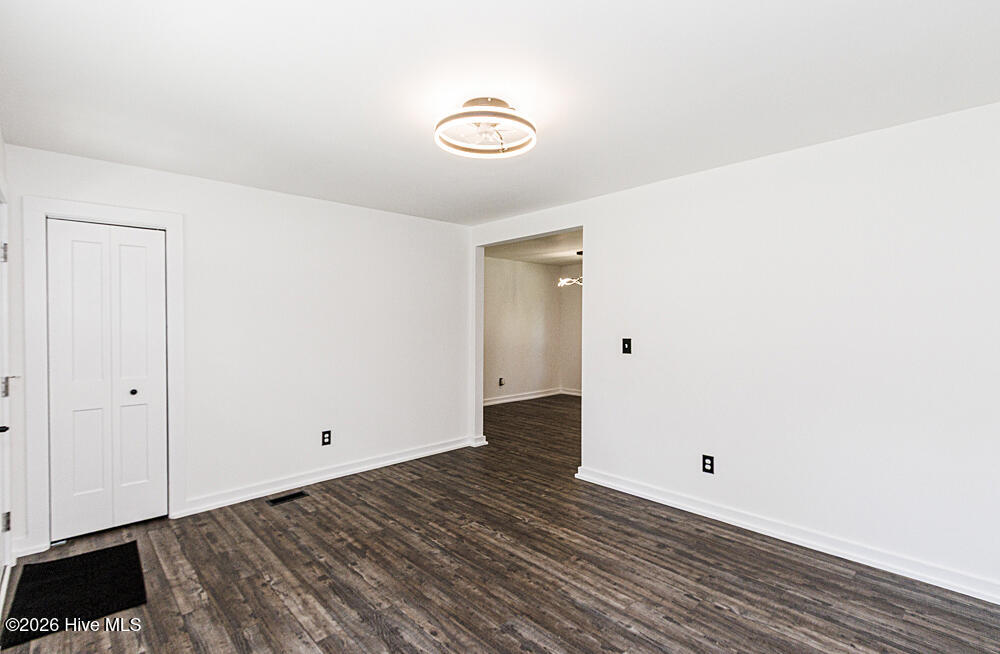 115 Walter Drive Property Photo 14