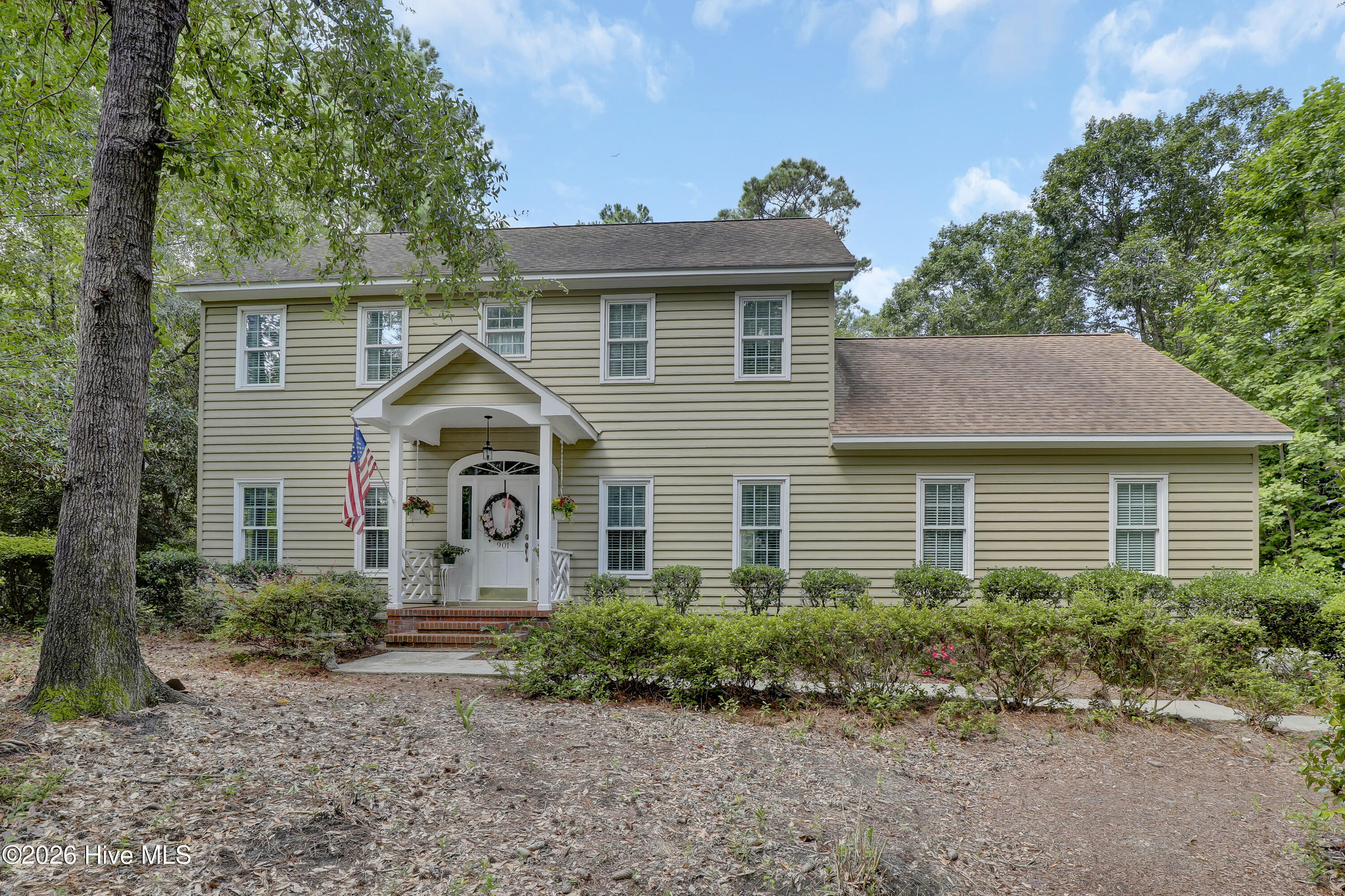 901 Saltwood Lane Property Photo 1