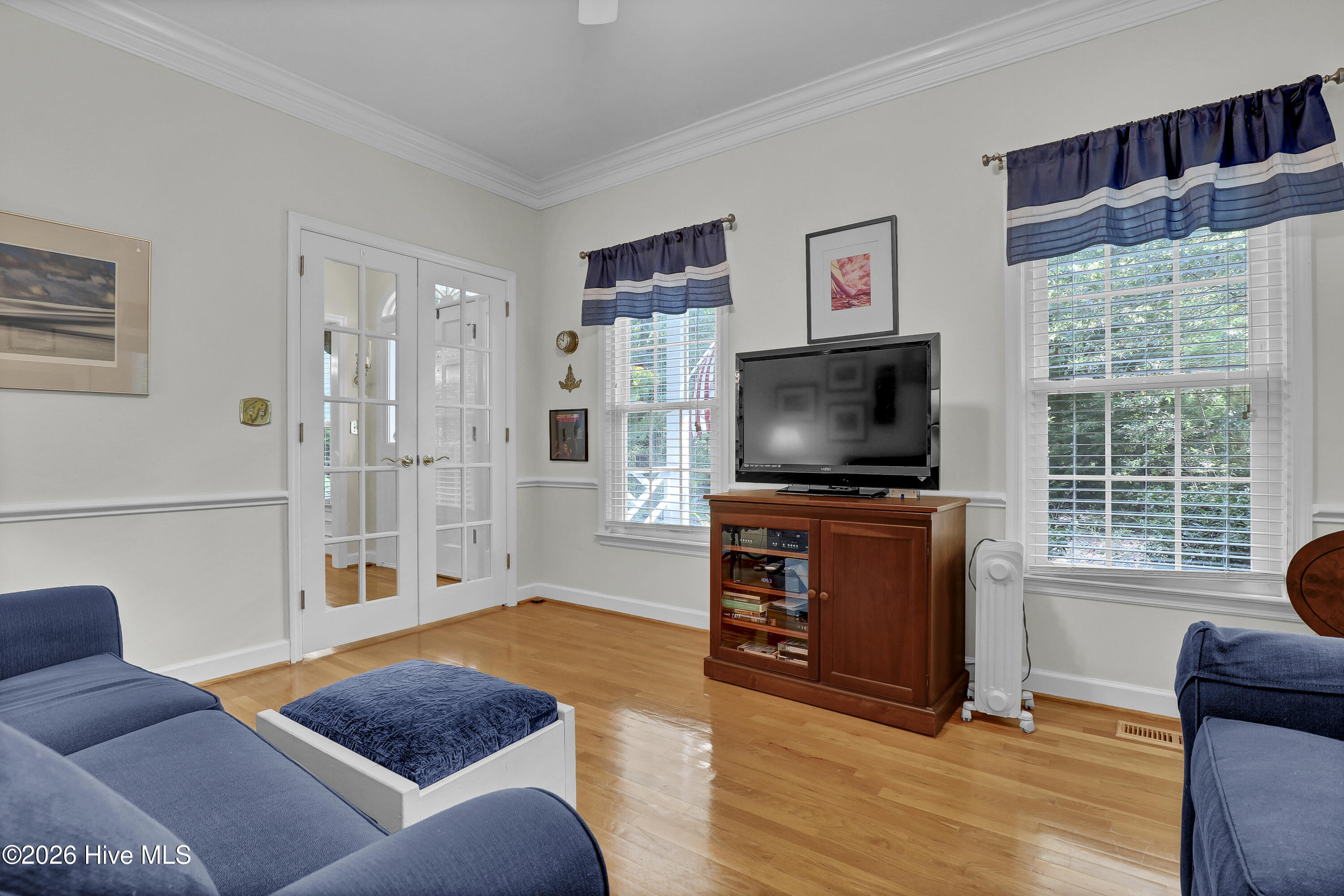 901 Saltwood Lane Property Photo 9