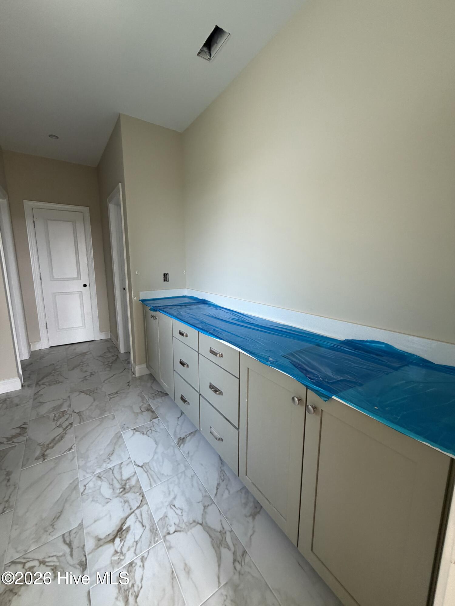 819 Tupelo Tree Drive Property Photo 11