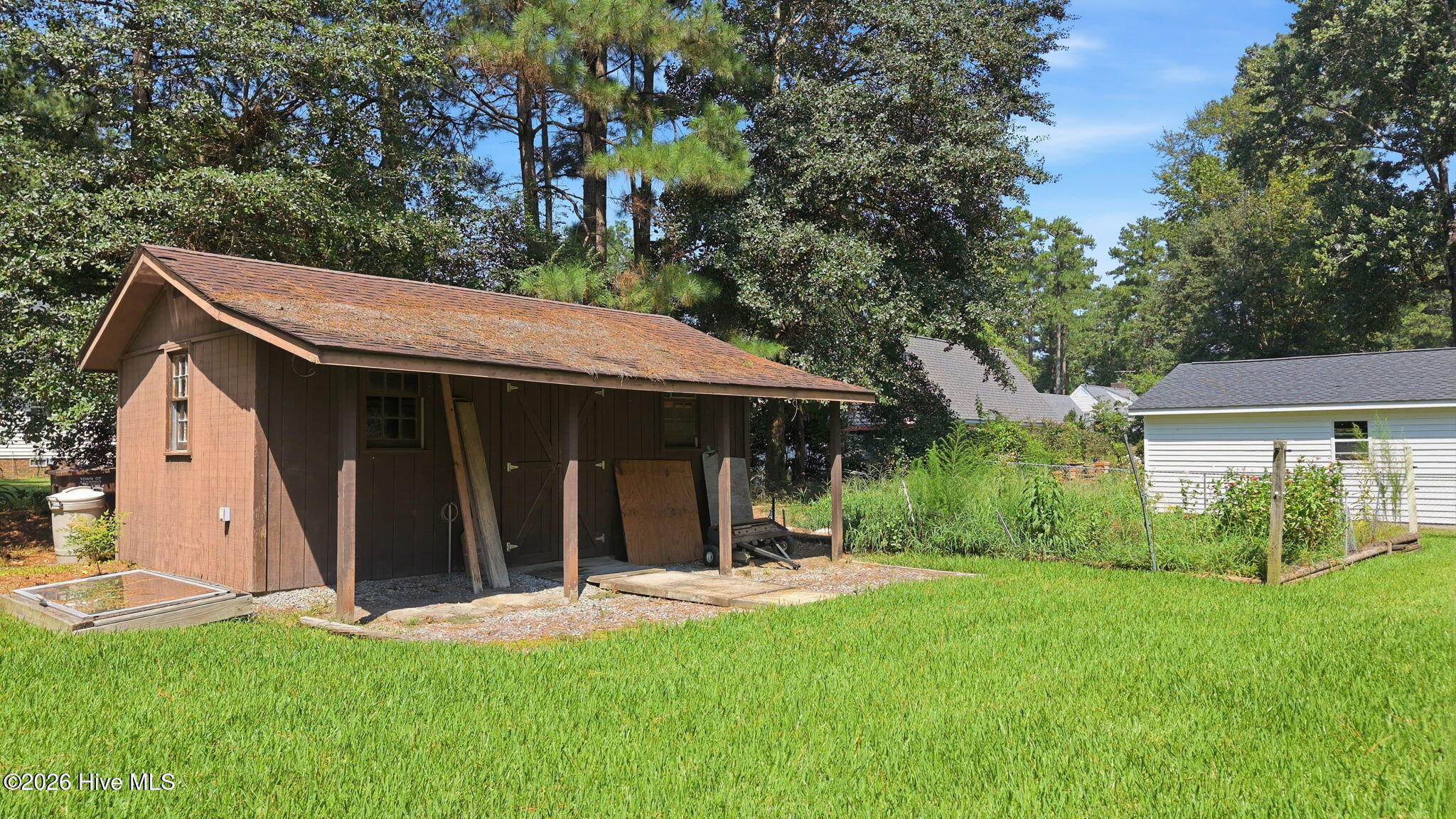 1404 Canterbury Road Property Photo 17