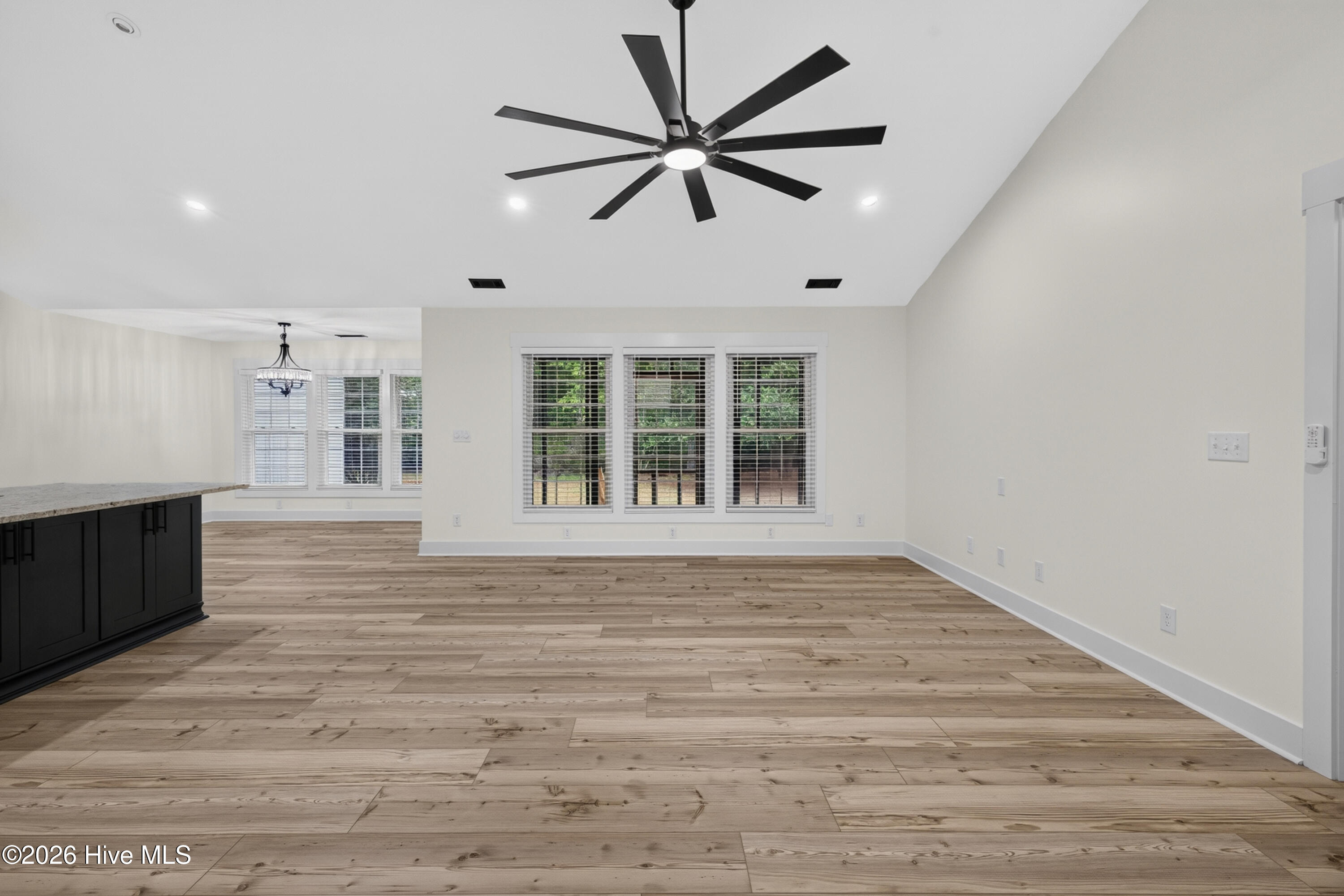 21 Oyster Point Lane Property Photo 18