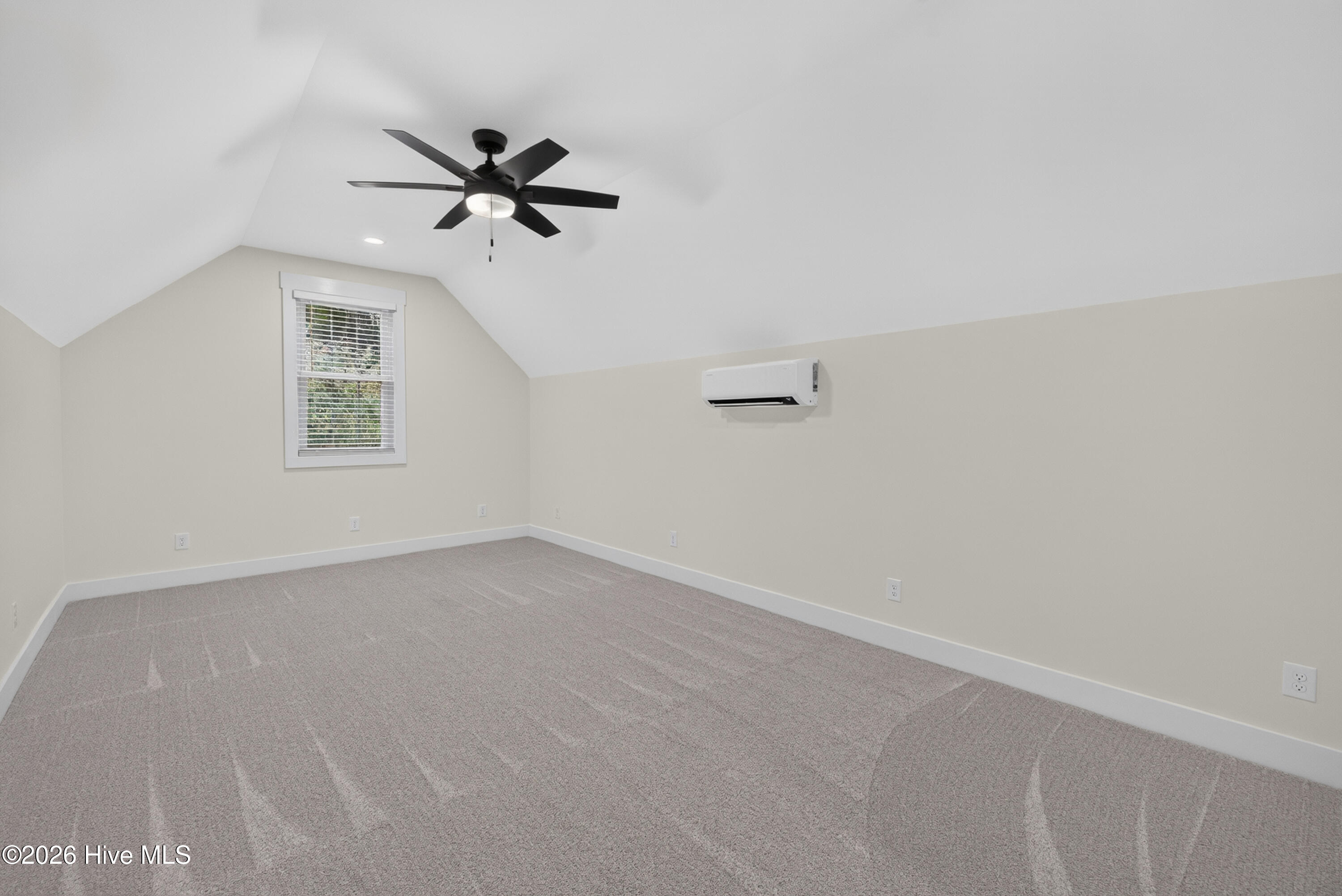 21 Oyster Point Lane Property Photo 46