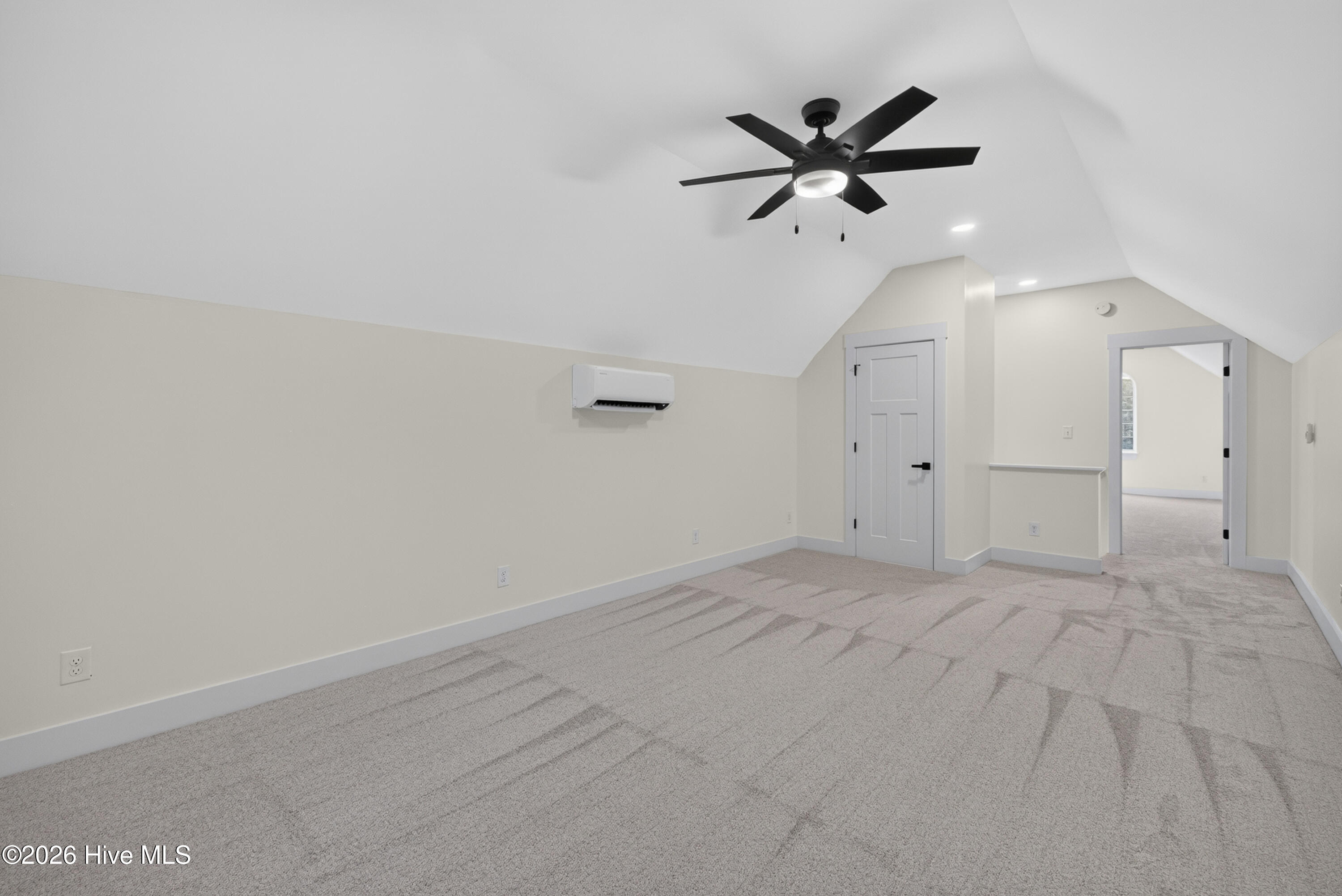 21 Oyster Point Lane Property Photo 47