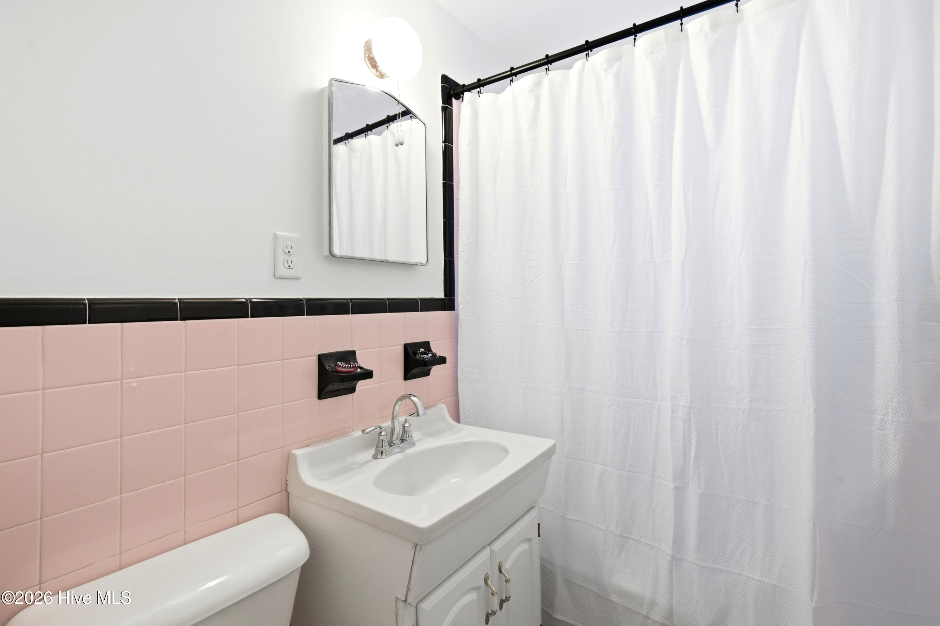 4108 Park Avenue Property Photo 15