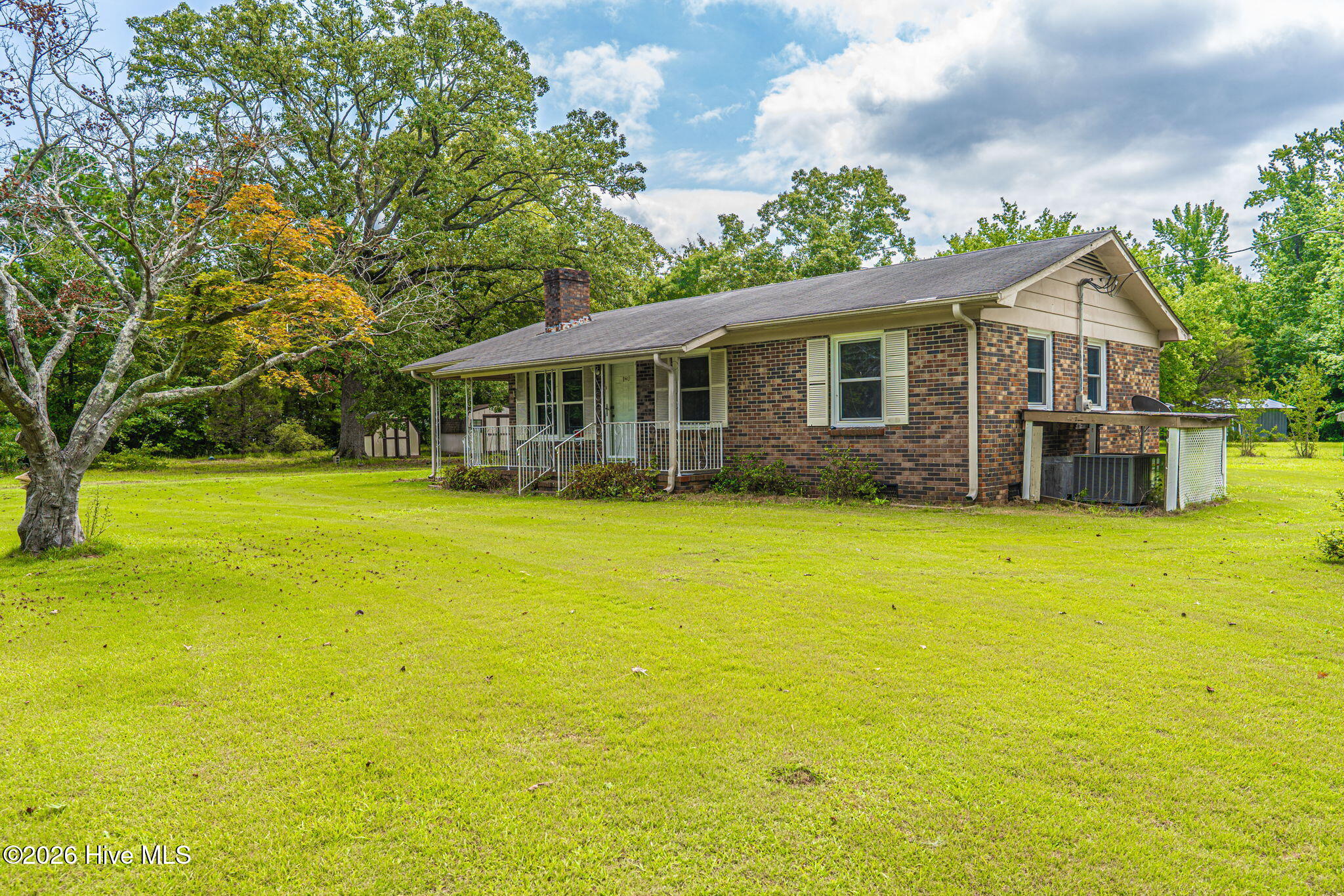 190 Morgan Drive Property Photo 2