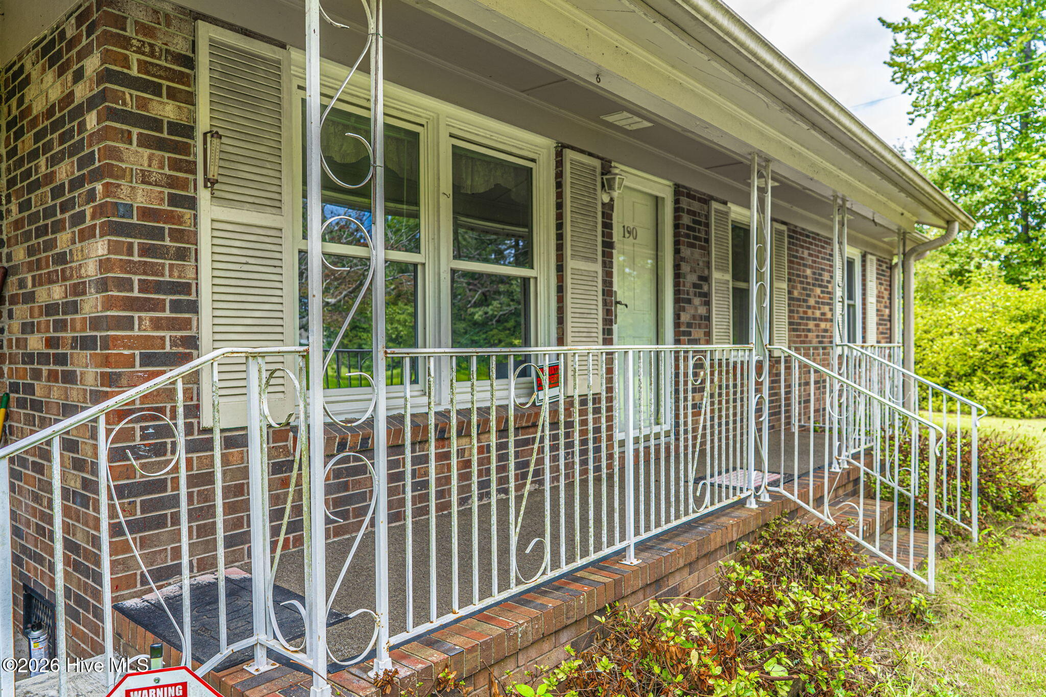 190 Morgan Drive Property Photo 4