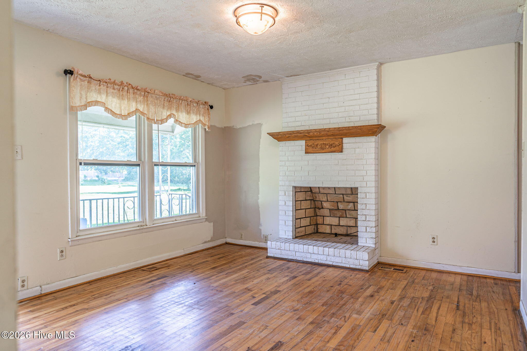 190 Morgan Drive Property Photo 6