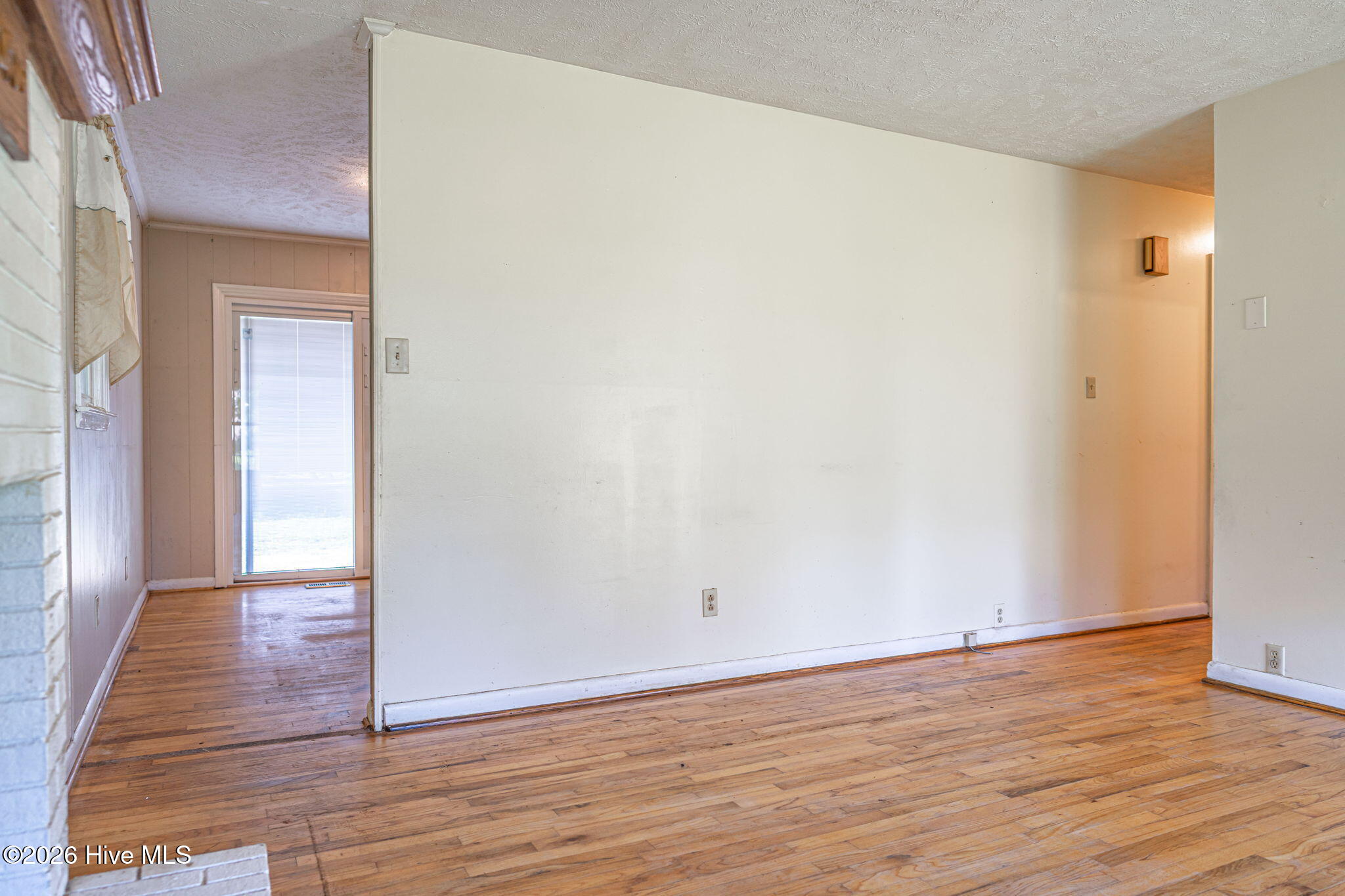 190 Morgan Drive Property Photo 7