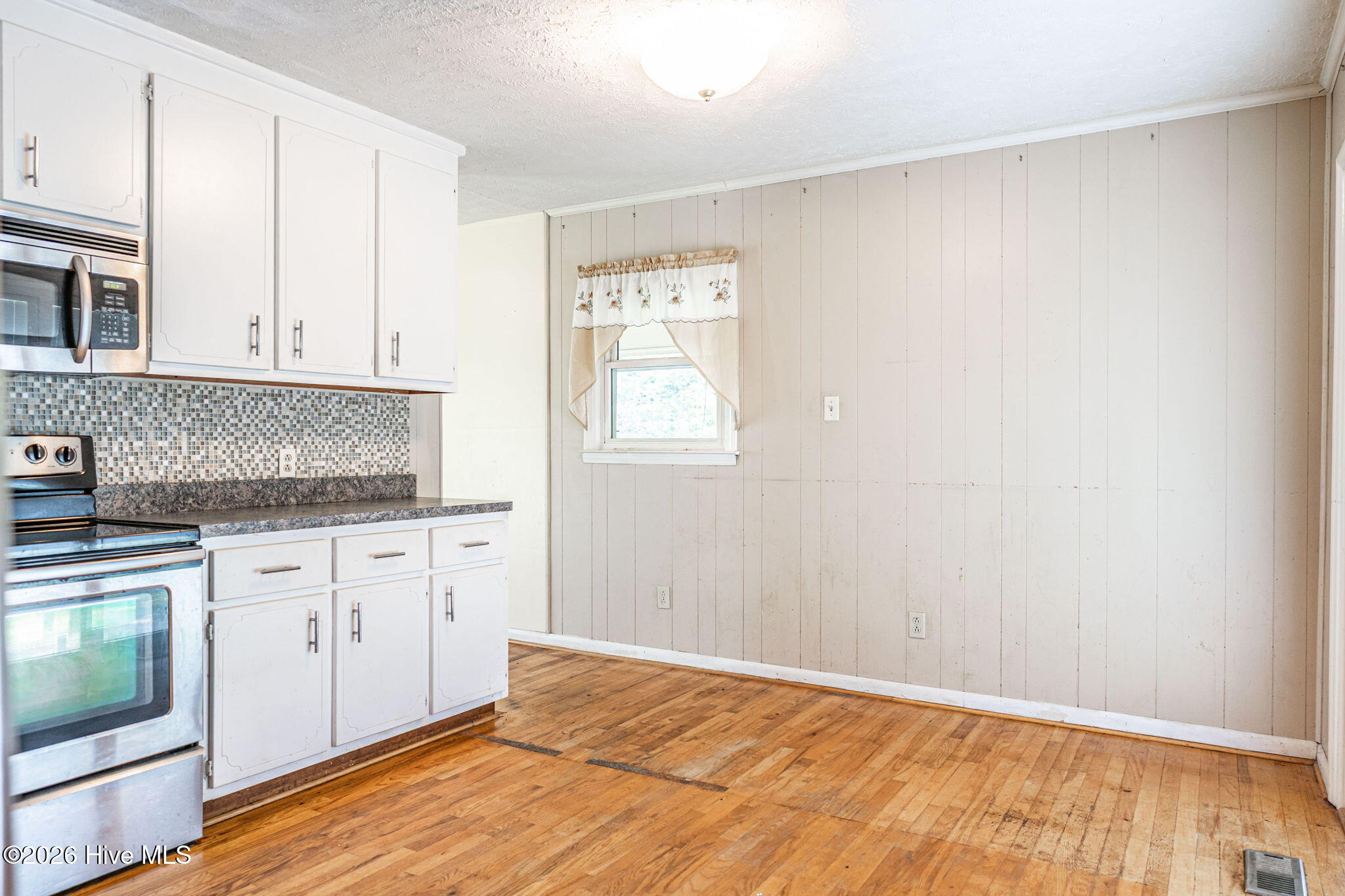 190 Morgan Drive Property Photo 11