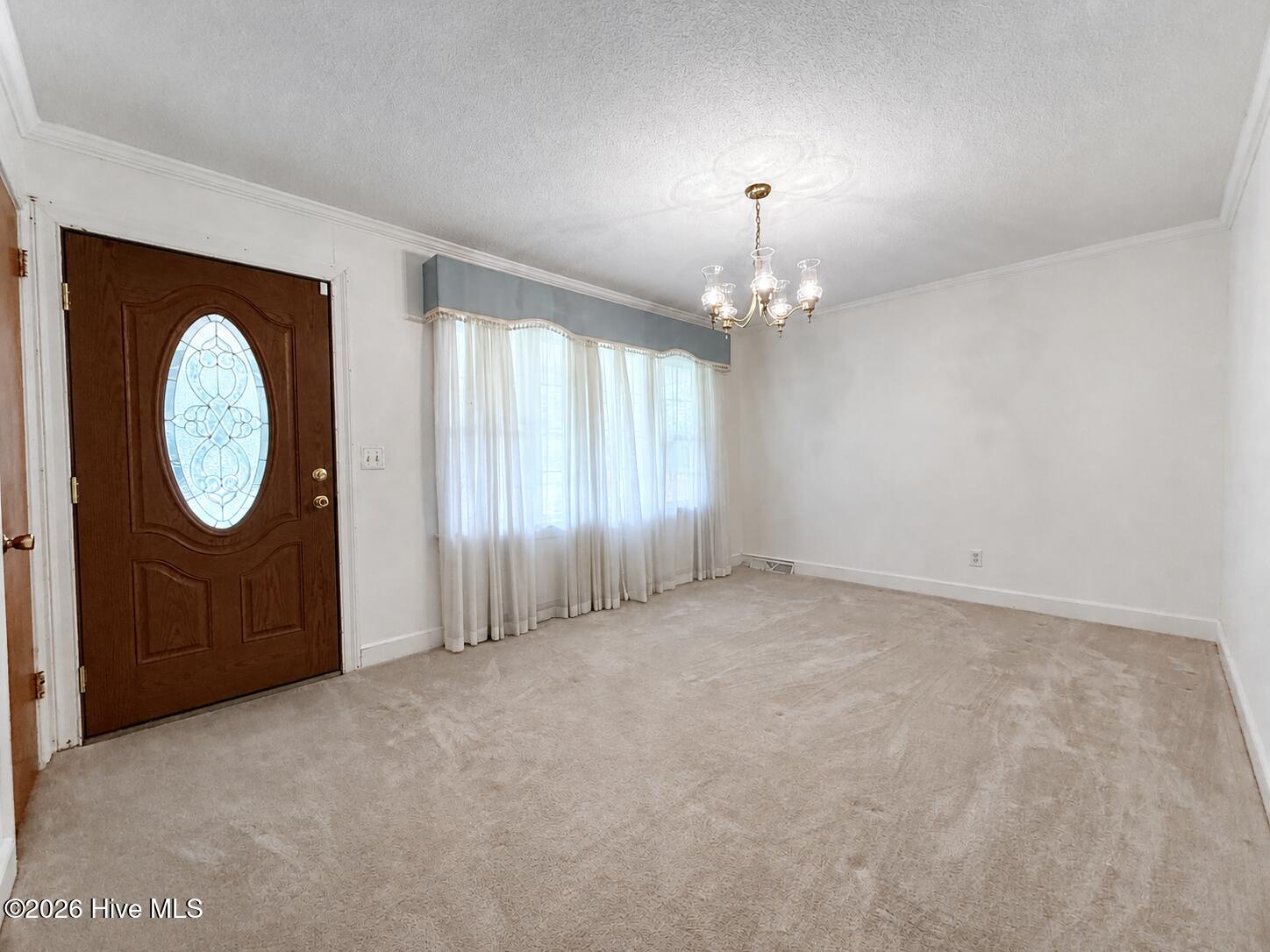 201 Forest Drive Property Photo 8