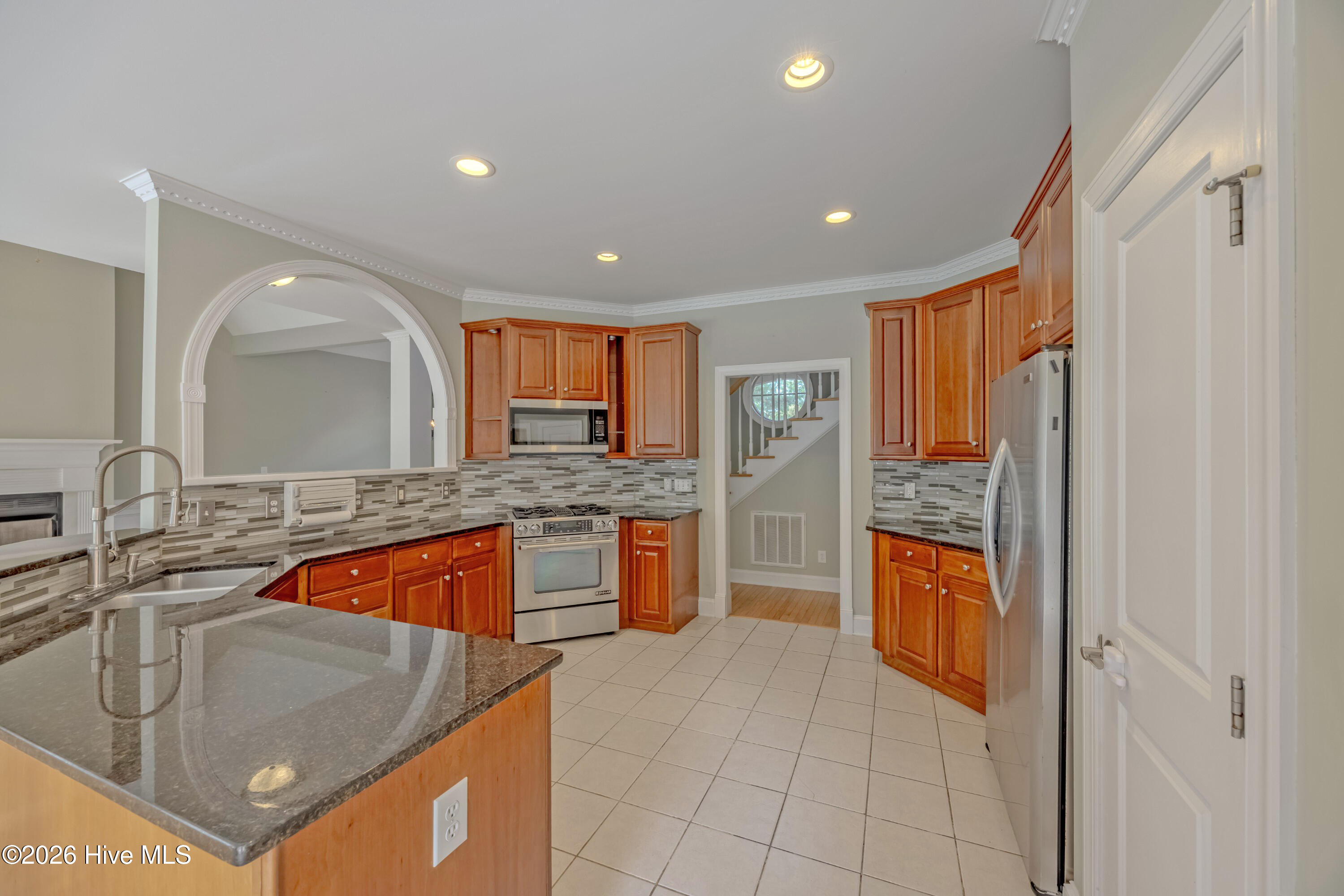 254 W Winding Way Property Photo 14