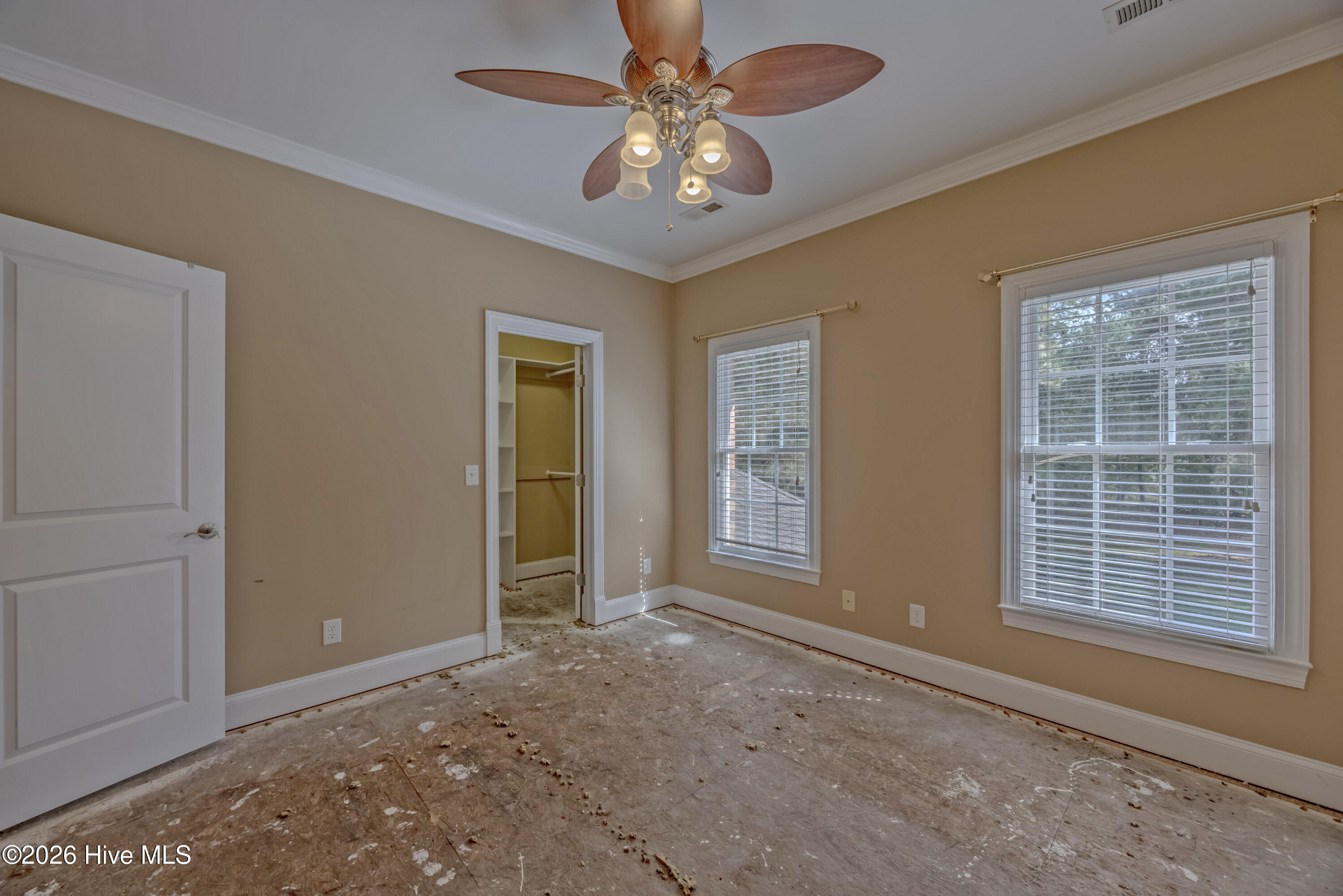 254 W Winding Way Property Photo 32