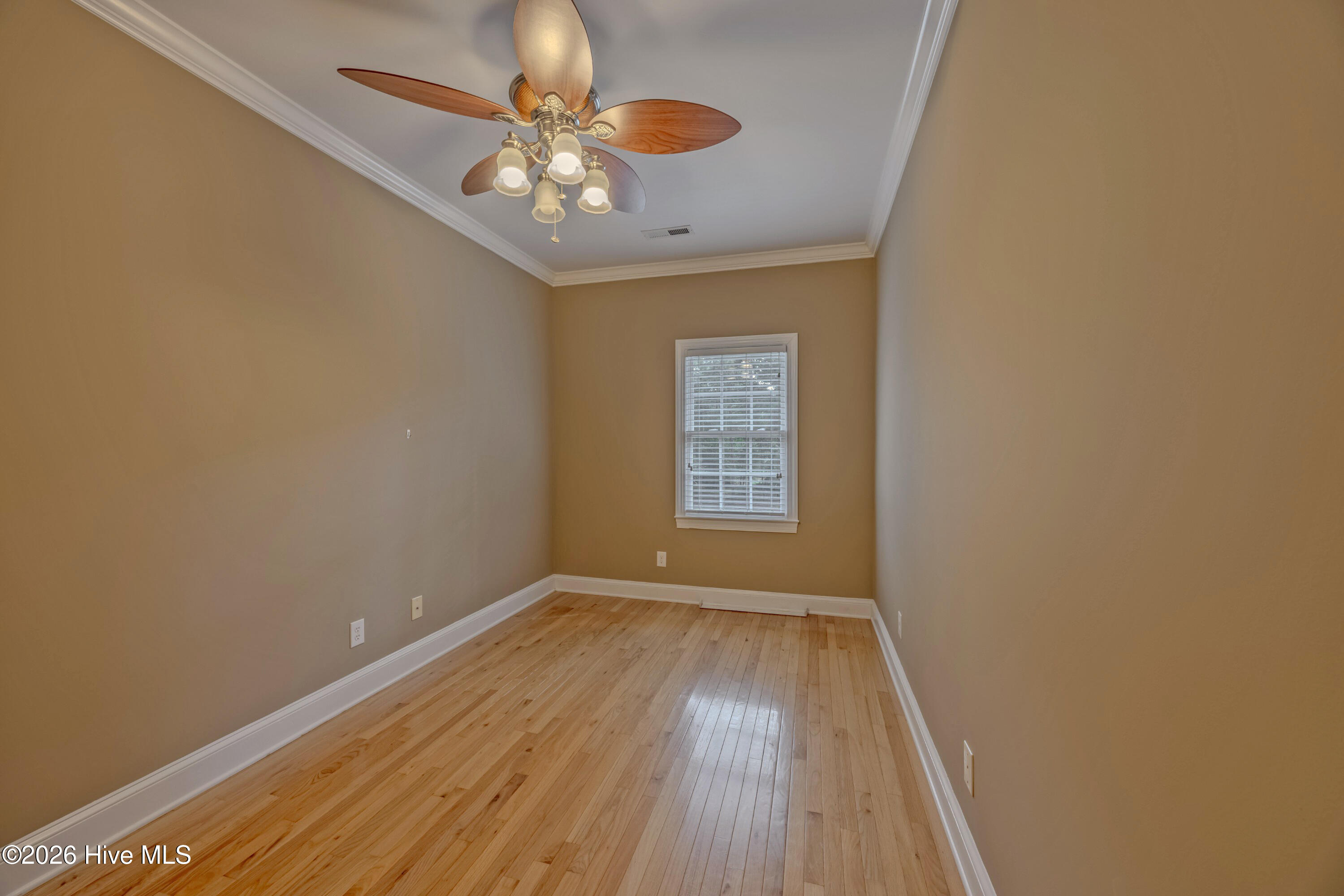 254 W Winding Way Property Photo 37