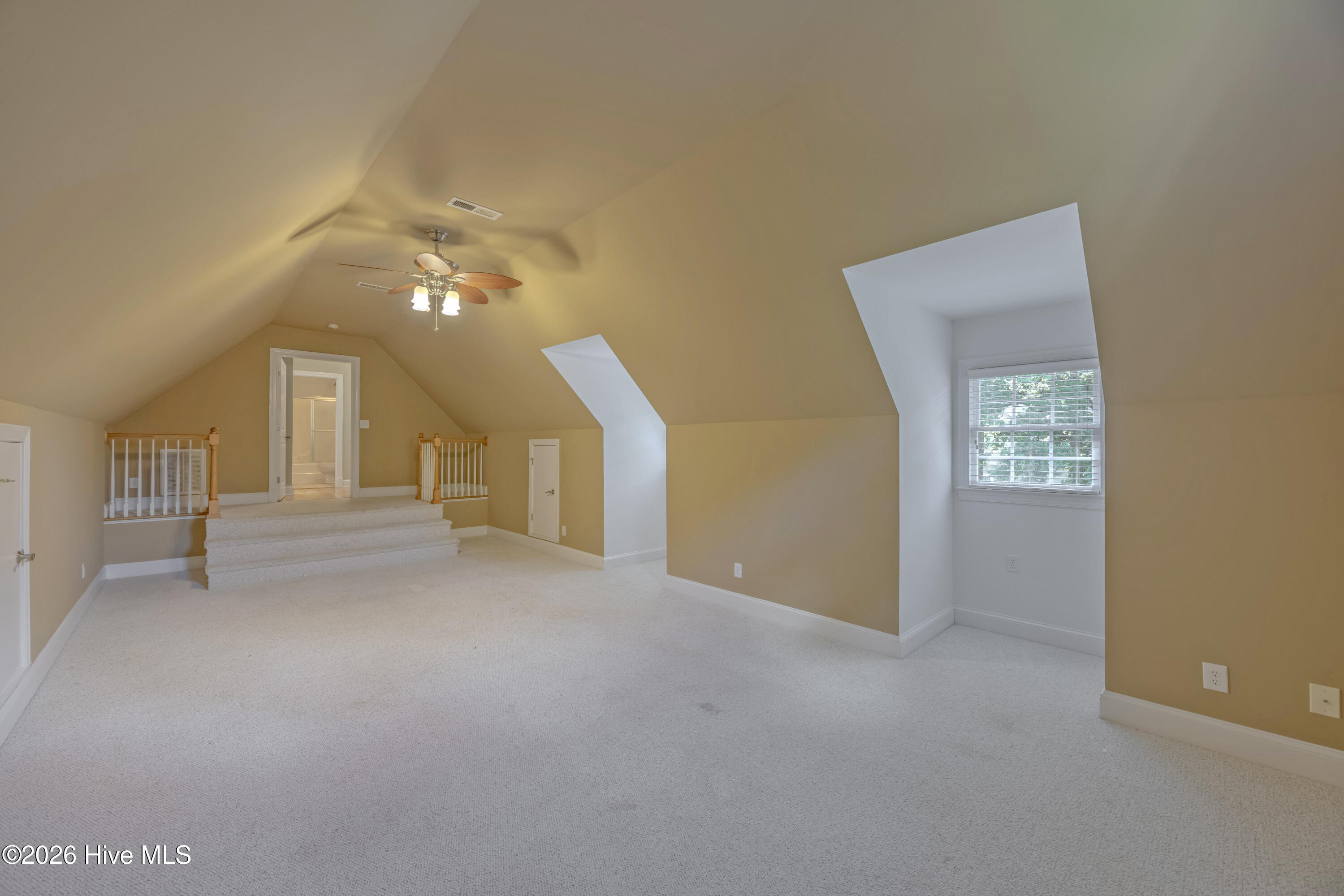 254 W Winding Way Property Photo 43