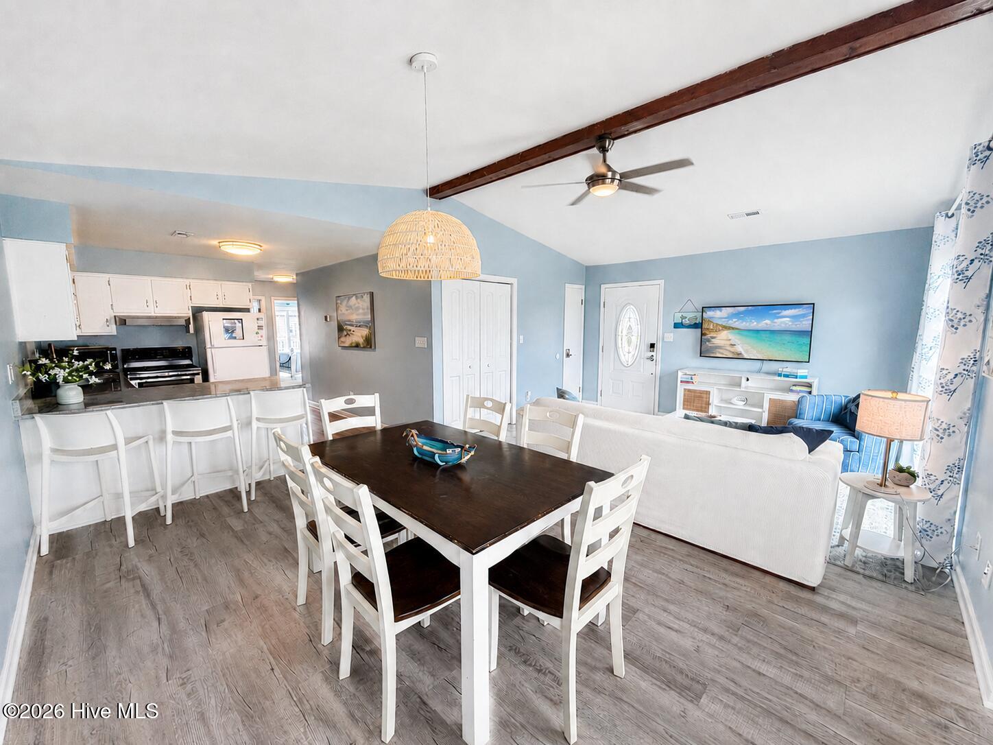 219 Coastal Drive Property Photo 4