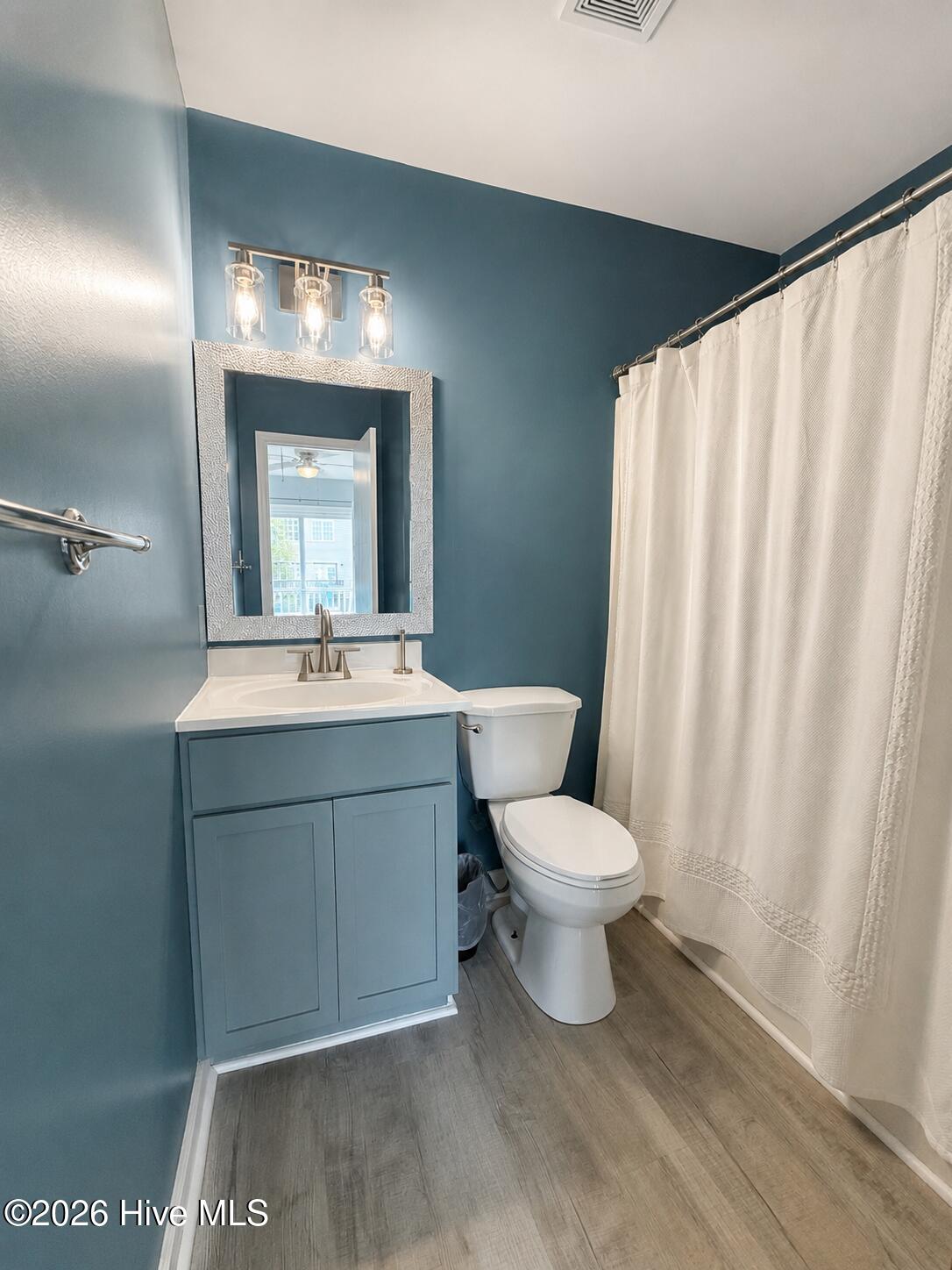 219 Coastal Drive Property Photo 16