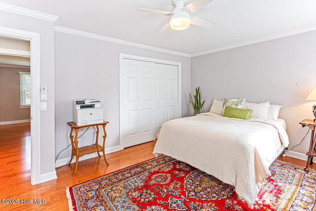 24 Village Green Circle Property Photo 18