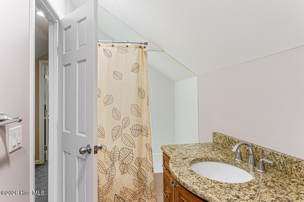 24 Village Green Circle Property Photo 24