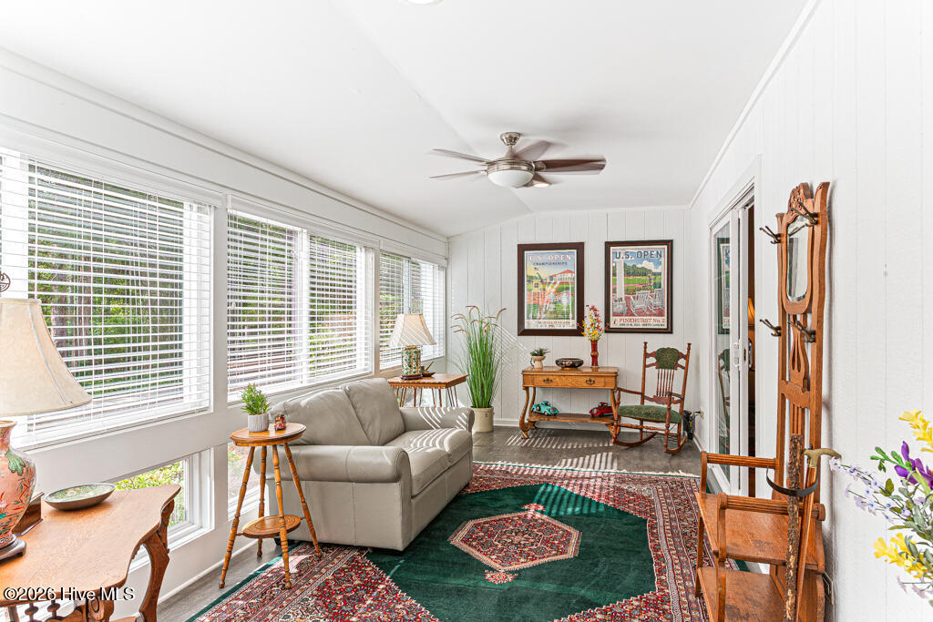 24 Village Green Circle Property Photo 27