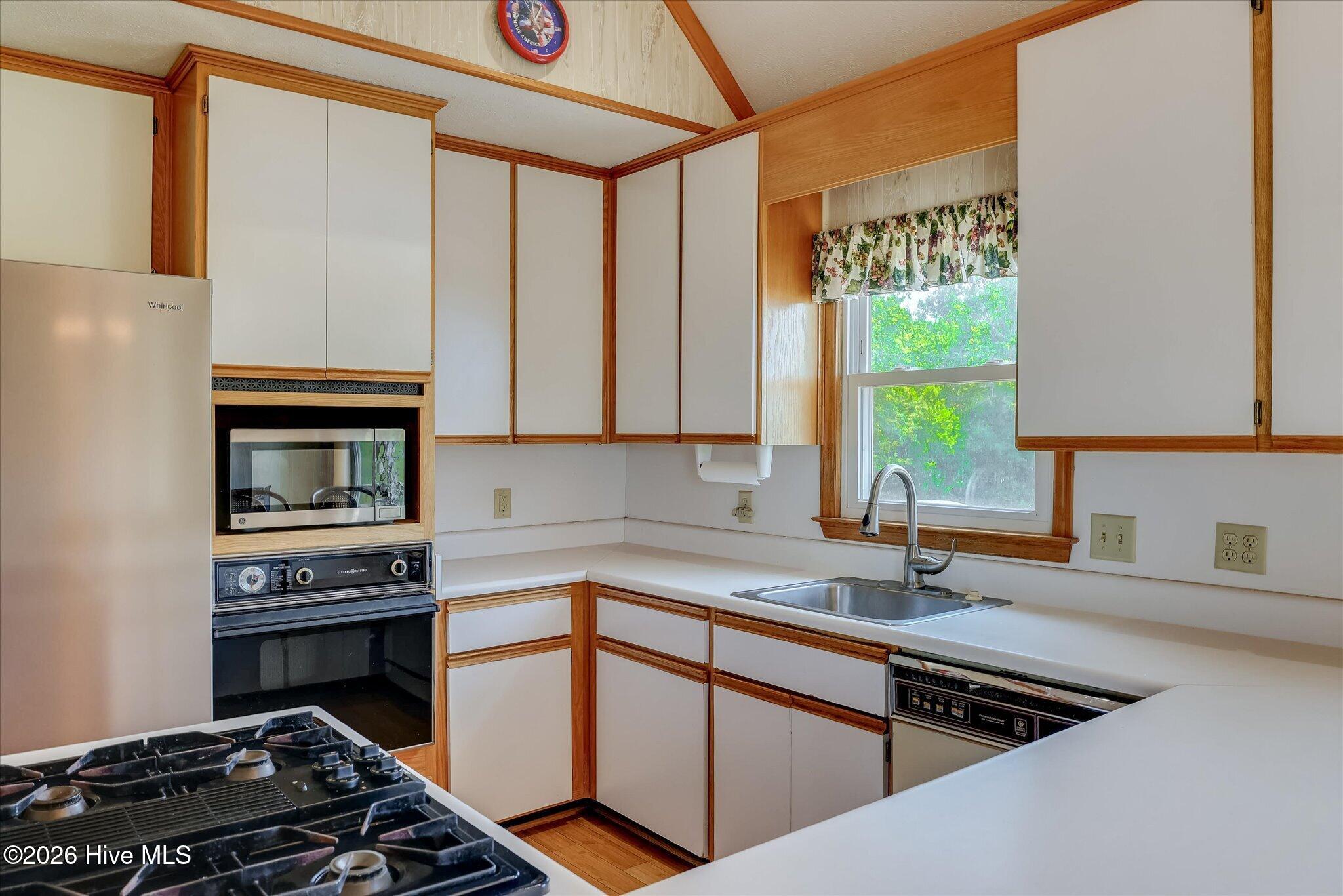 1832 Hatchaway Bridge Road Property Photo 21
