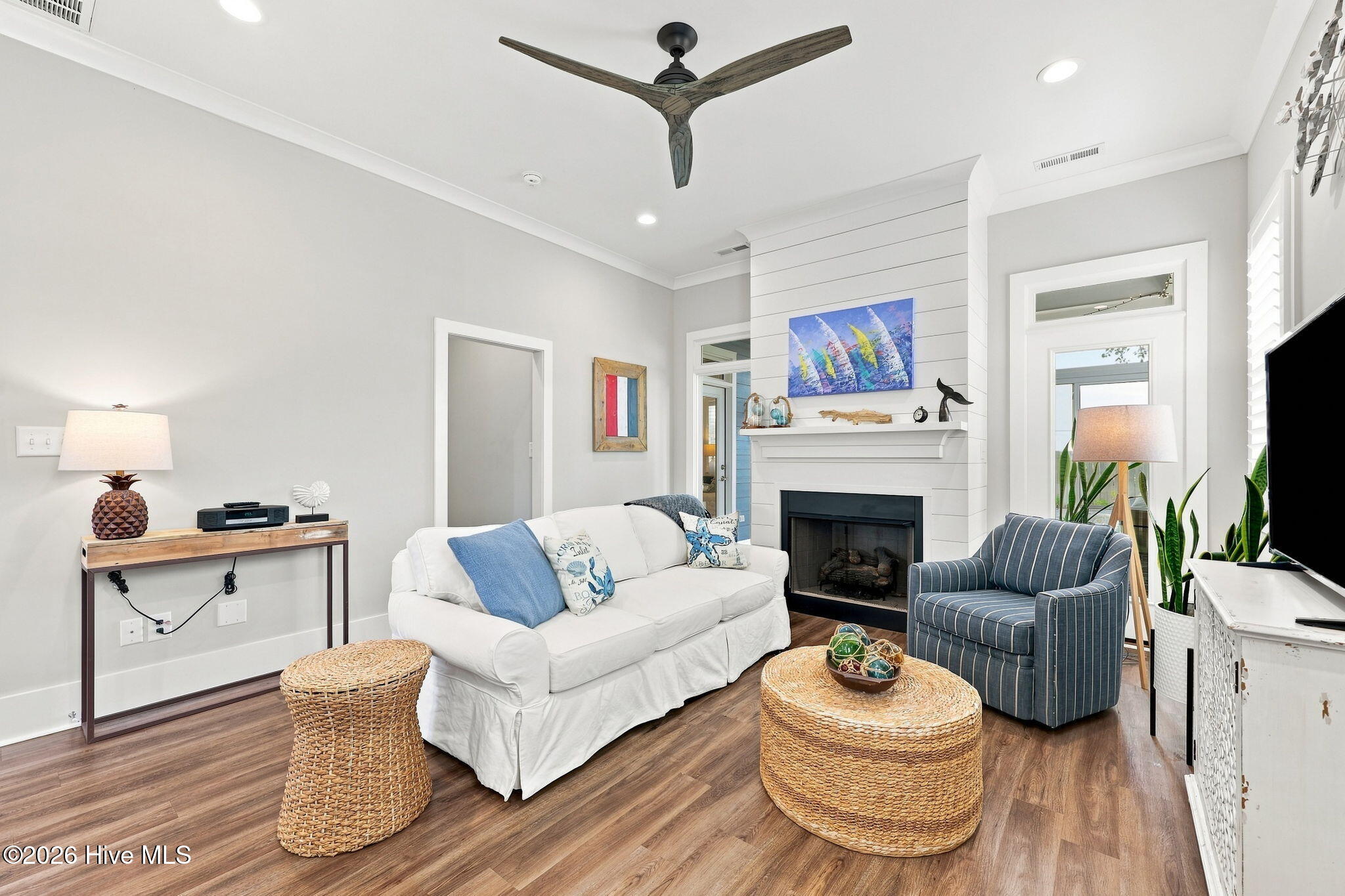 100 Sea Grove Lane Property Photo 15
