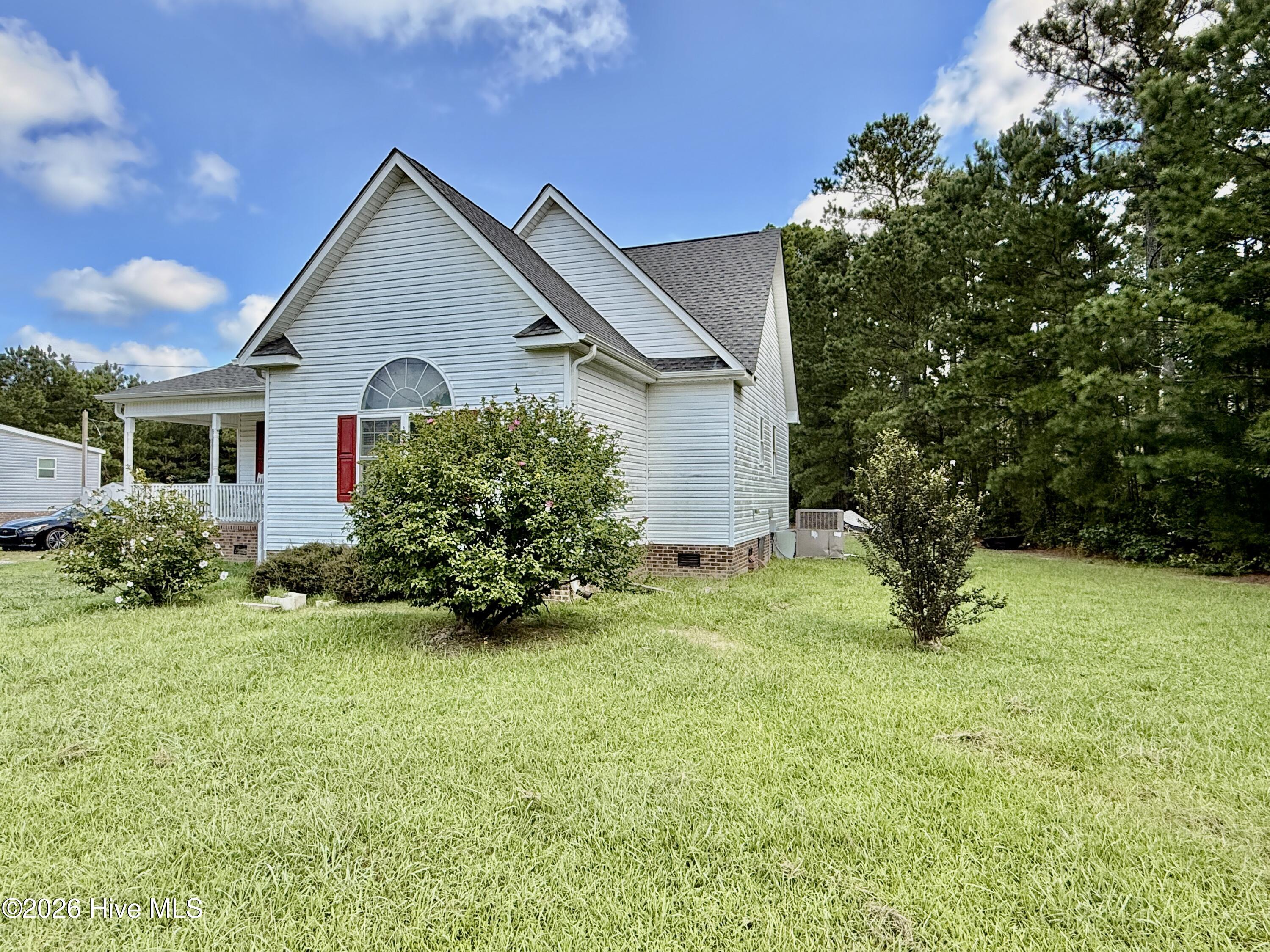 176 Cooper Hill Road Property Photo 2