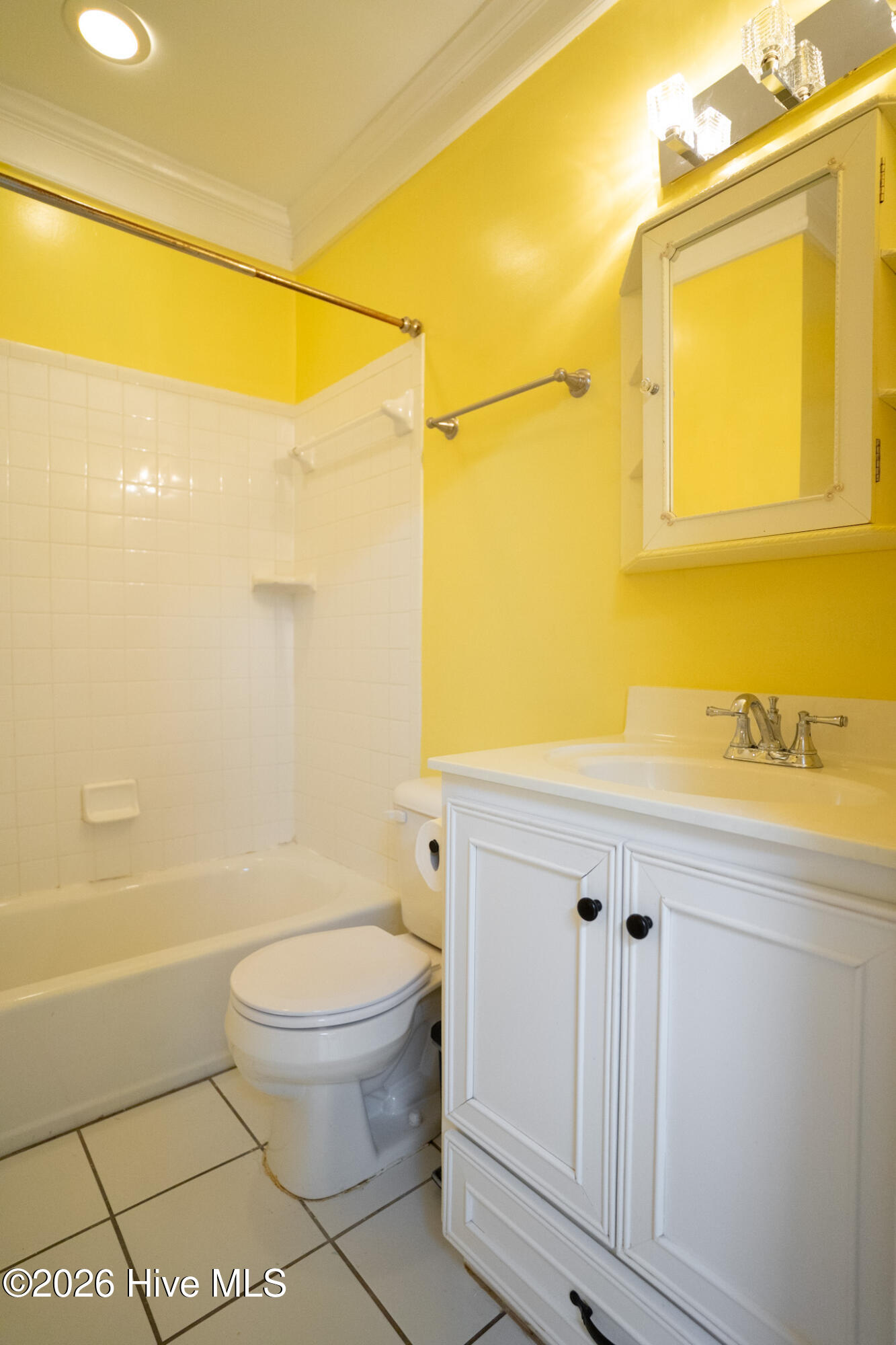 2549 Walton Way B1 Property Photo 25