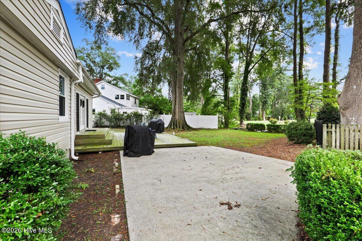 1216 Stockton Road Property Photo 11