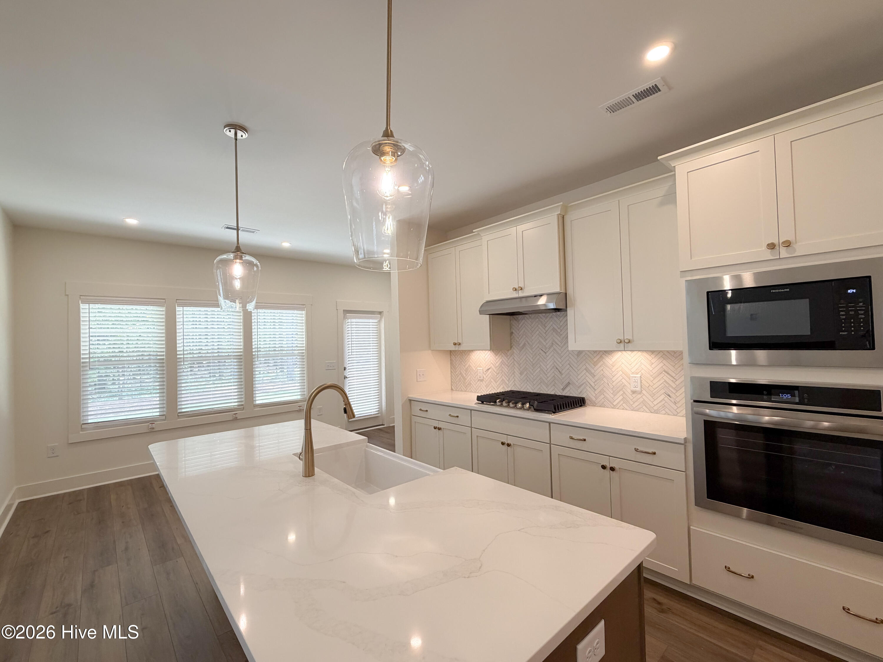 615 Gregory Street Property Photo 19