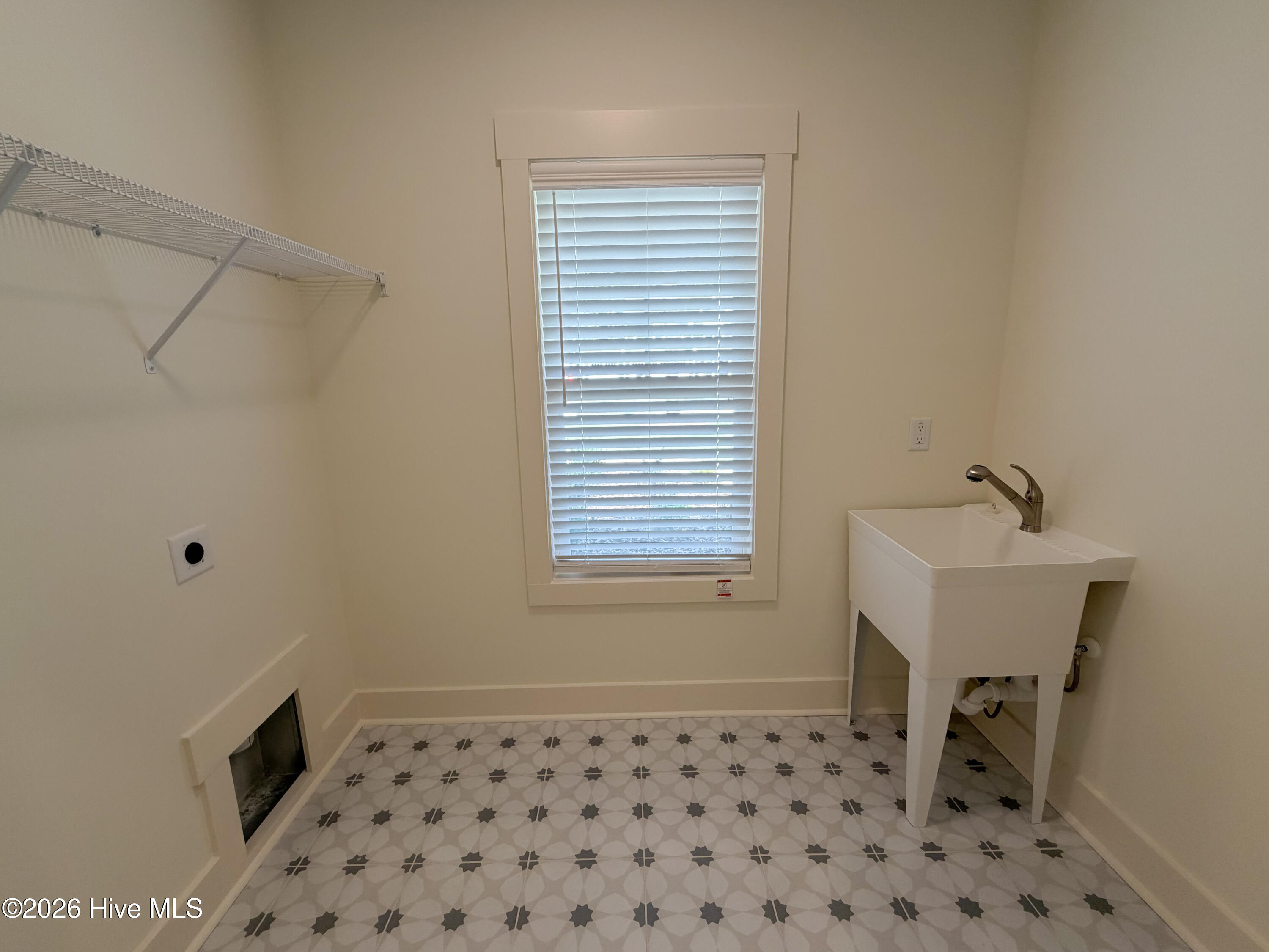 615 Gregory Street Property Photo 21