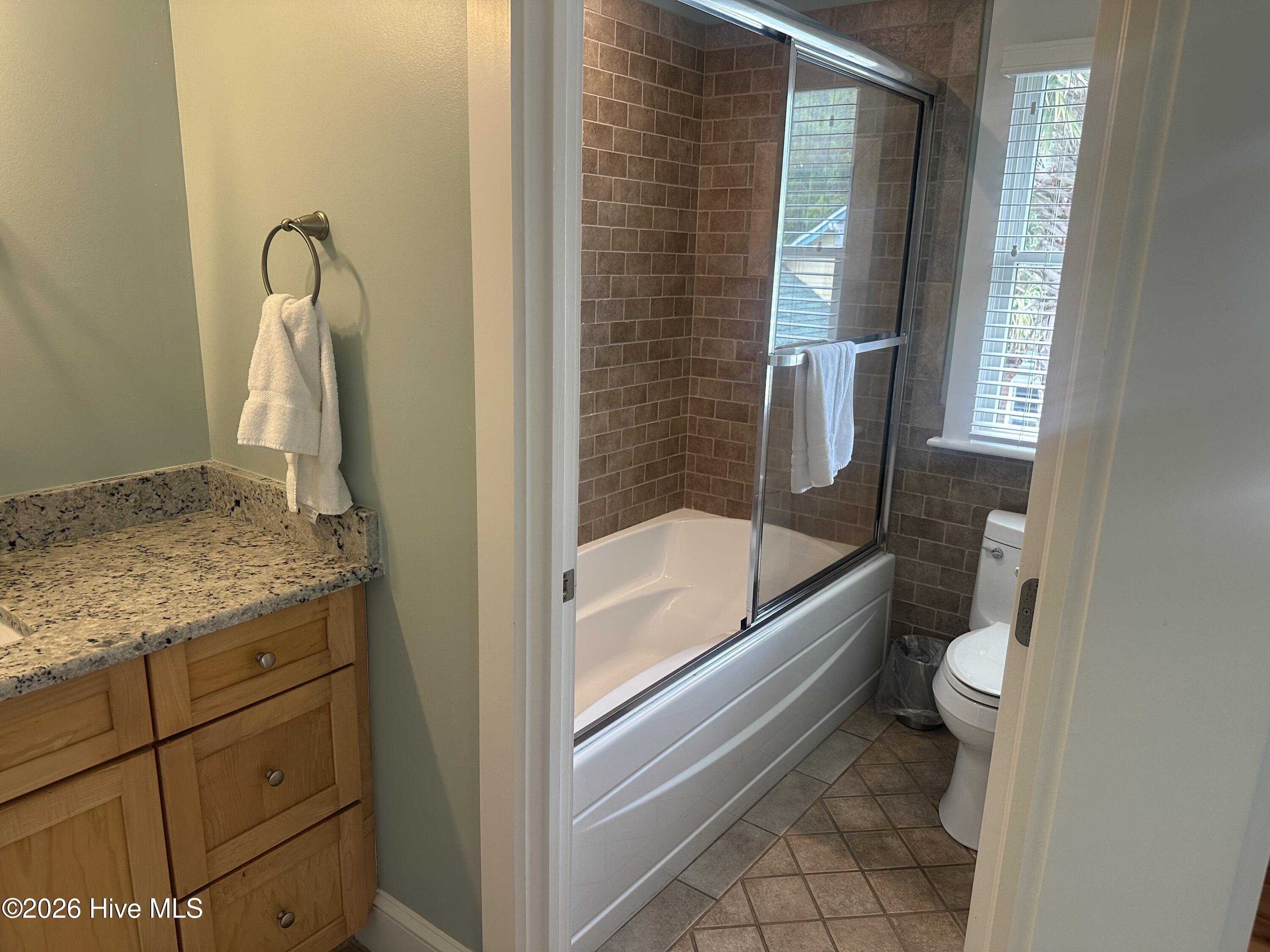 44 Earl Of Craven Court J Property Photo 26
