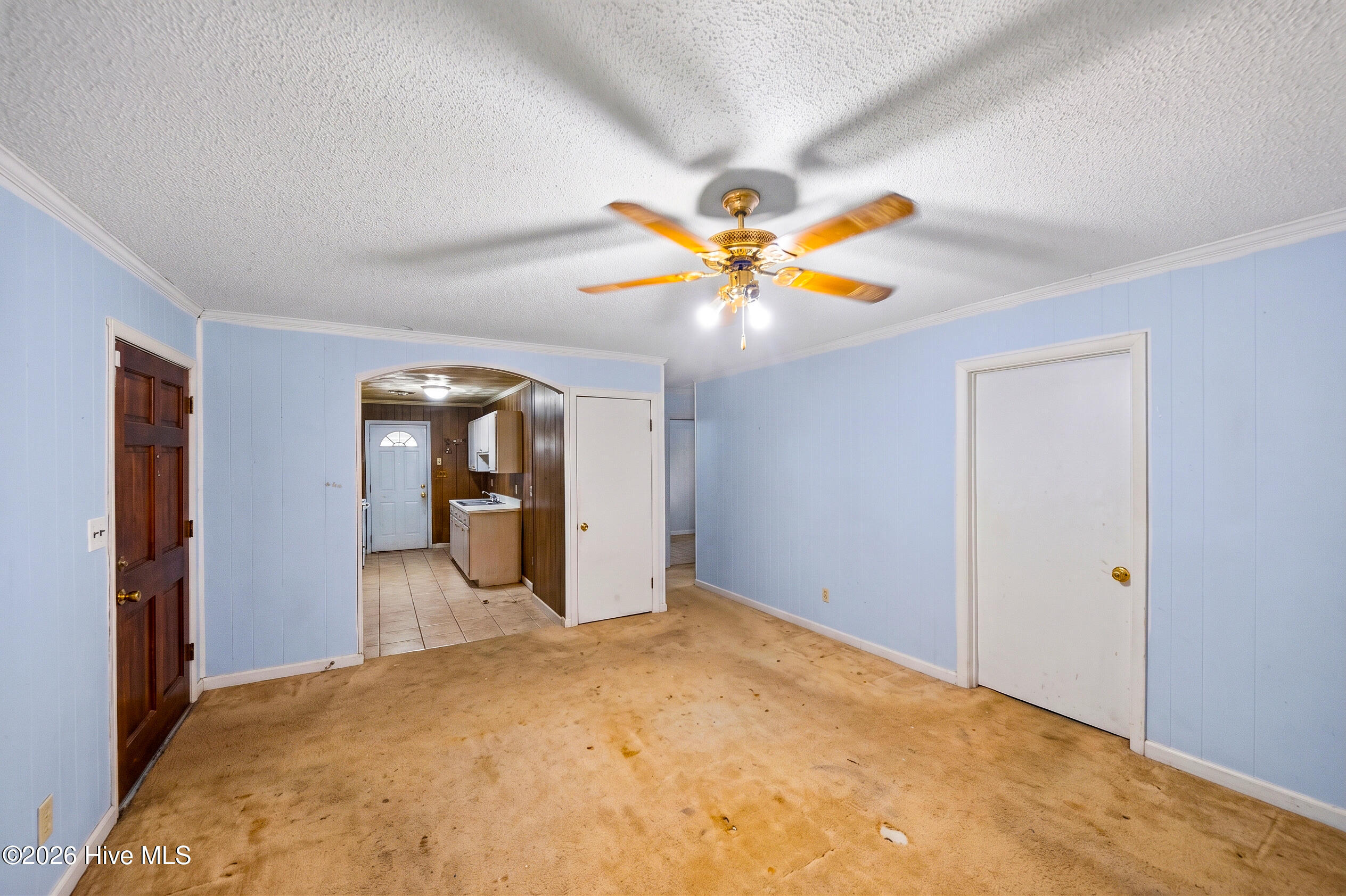 1109 E Northern Boulevard Property Photo 12