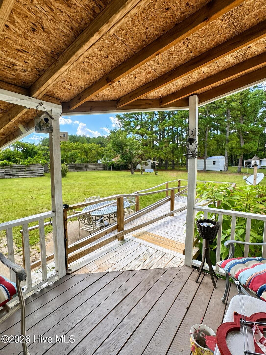 2202 Hollyhock Lane Property Photo 4