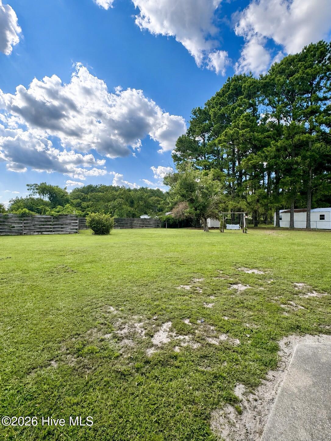 2202 Hollyhock Lane Property Photo 5