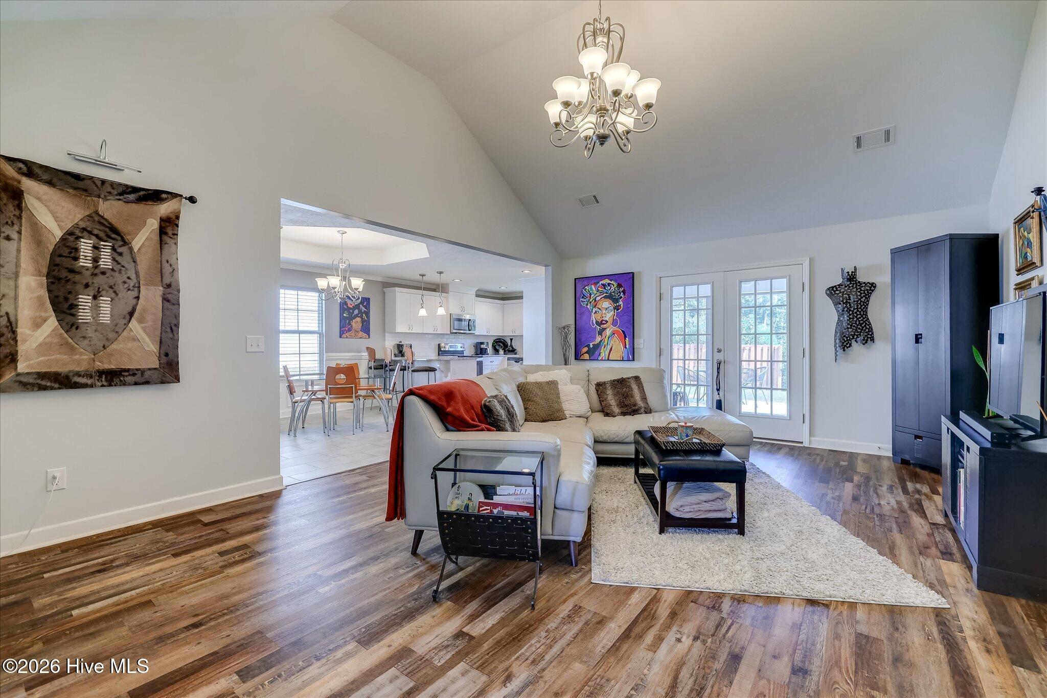 5262 Copse Drive Property Photo 4