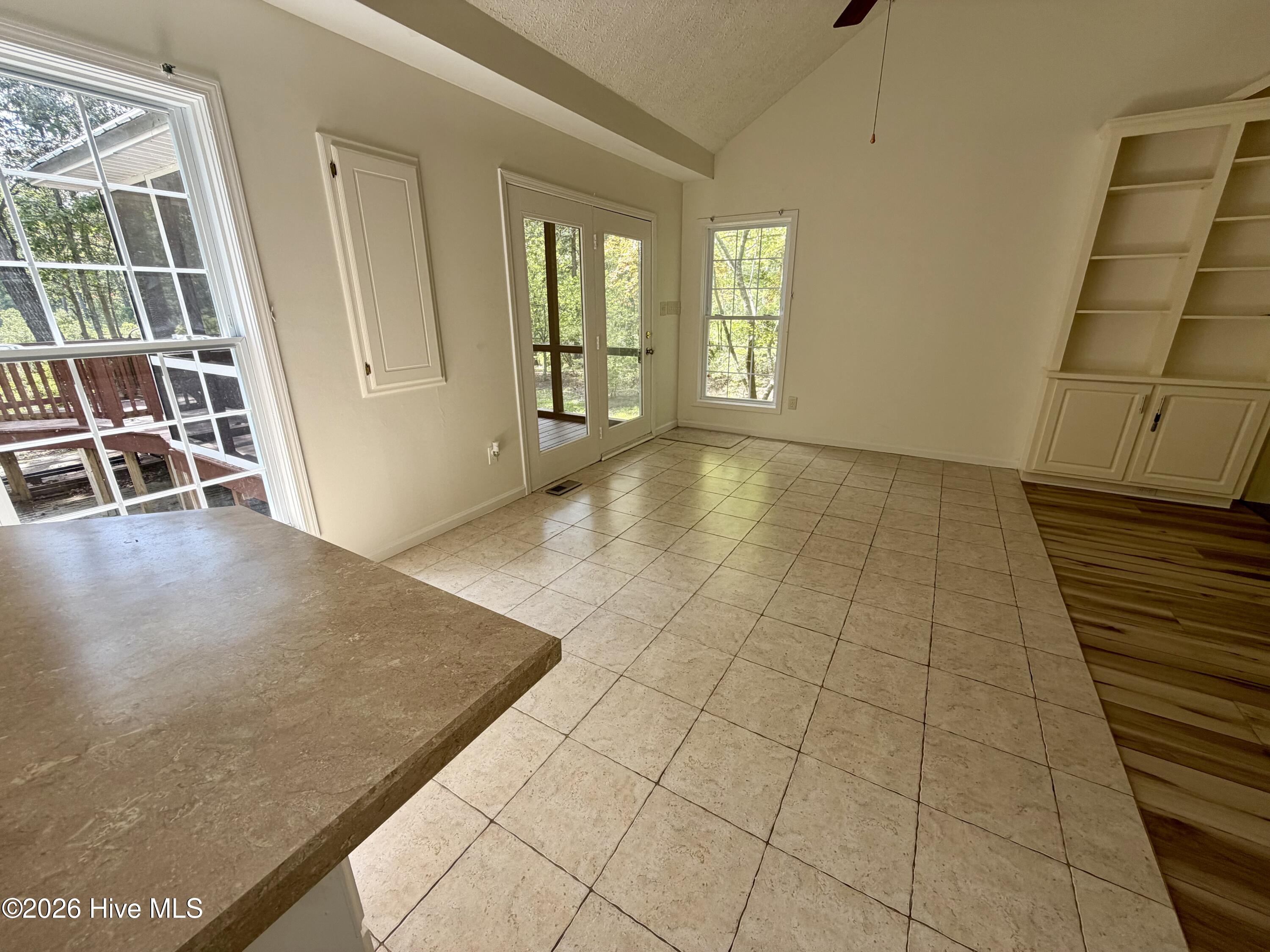 264 Mill Creek Lane Property Photo 8