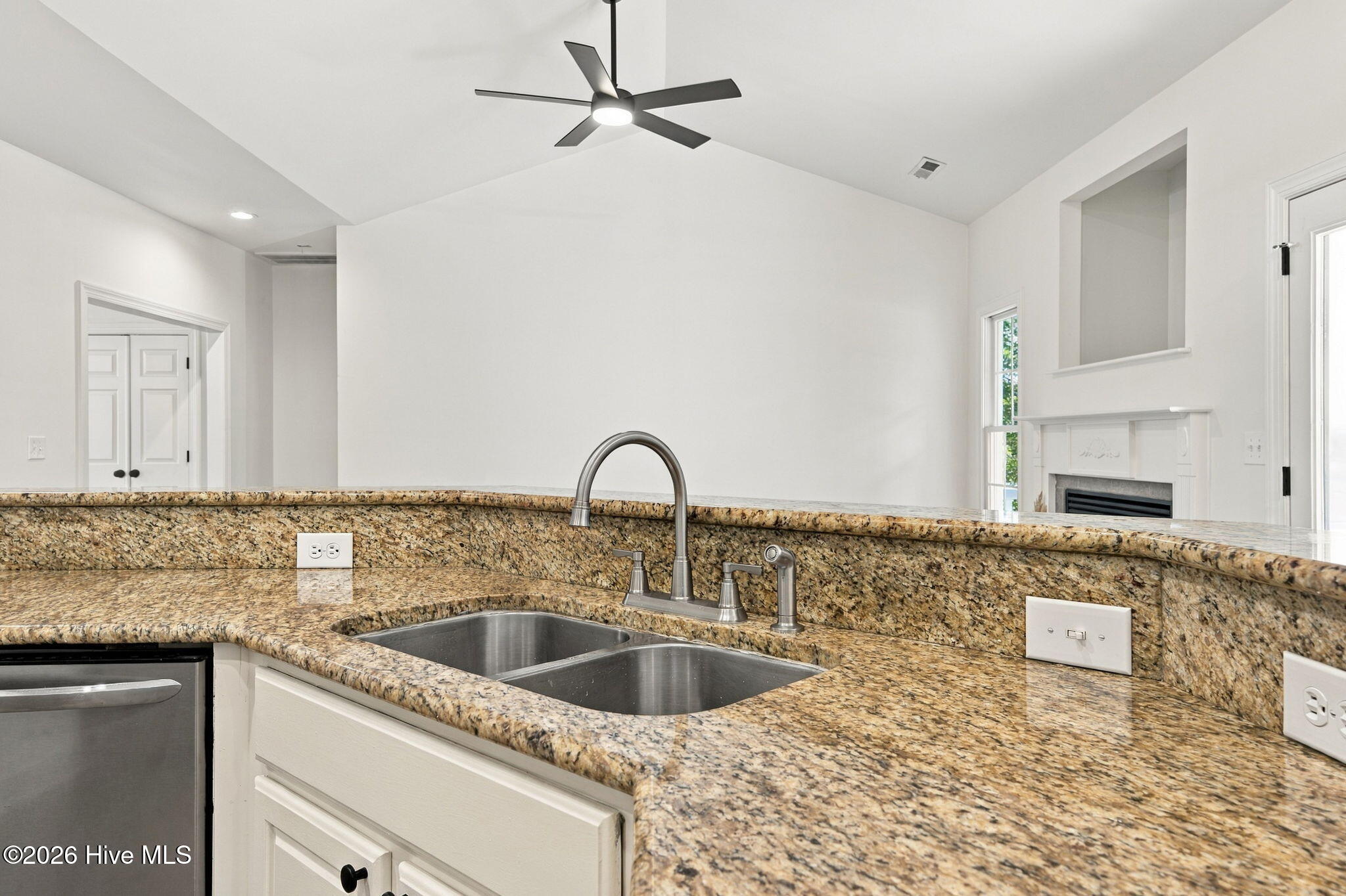 221 Goose Creek Road Property Photo 11