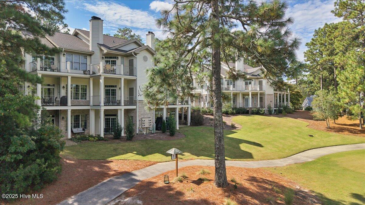 240 Cochrane Castle Circle Apt E Property Photo 8