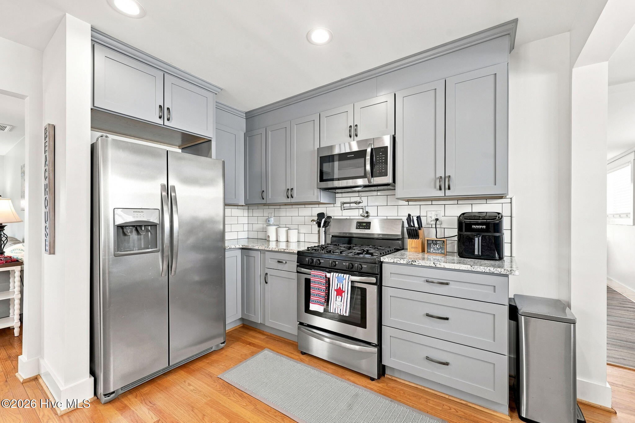 1509 Shepard Street Property Photo 6
