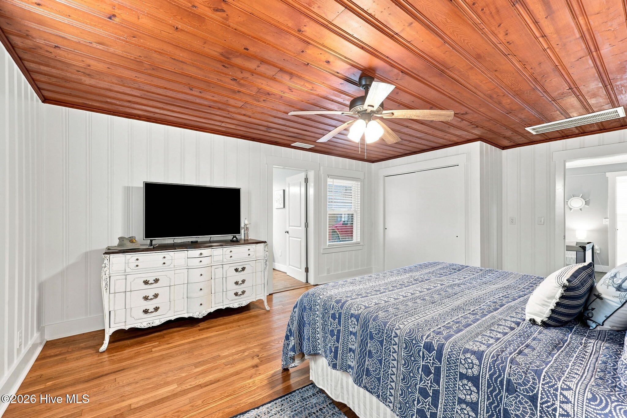 1509 Shepard Street Property Photo 14