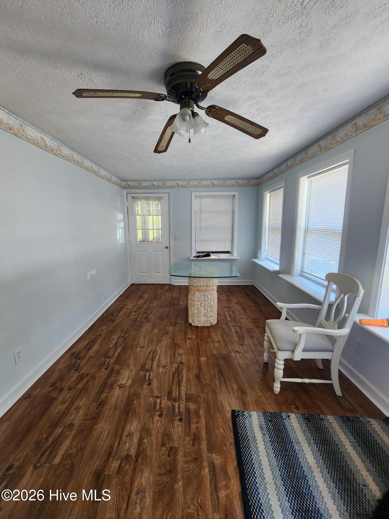 202 Ne 66th Street Property Photo 4