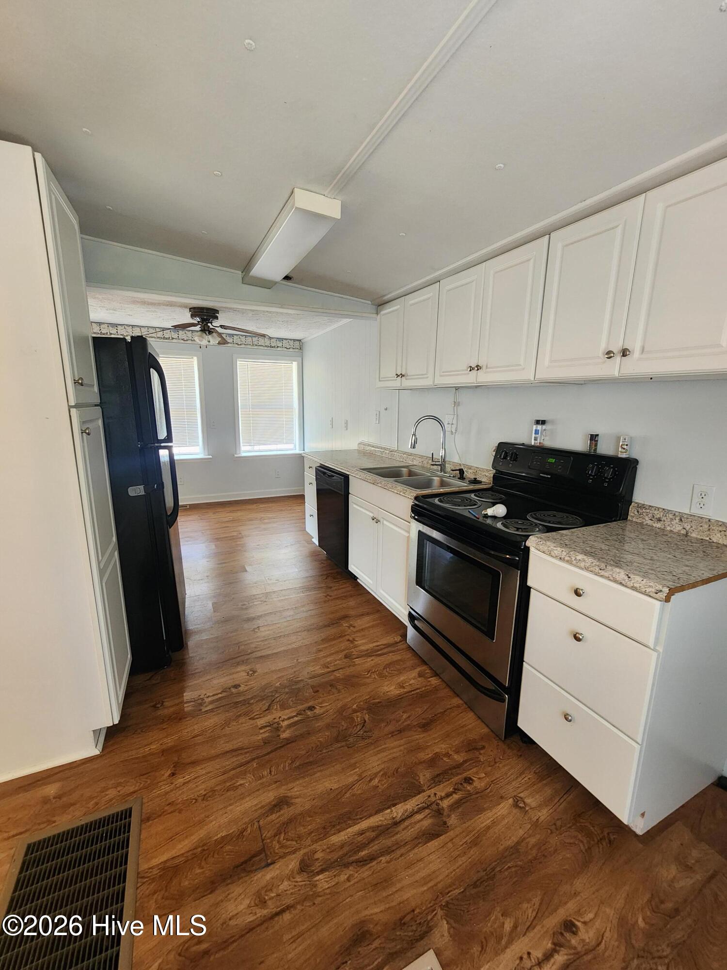 202 Ne 66th Street Property Photo 8