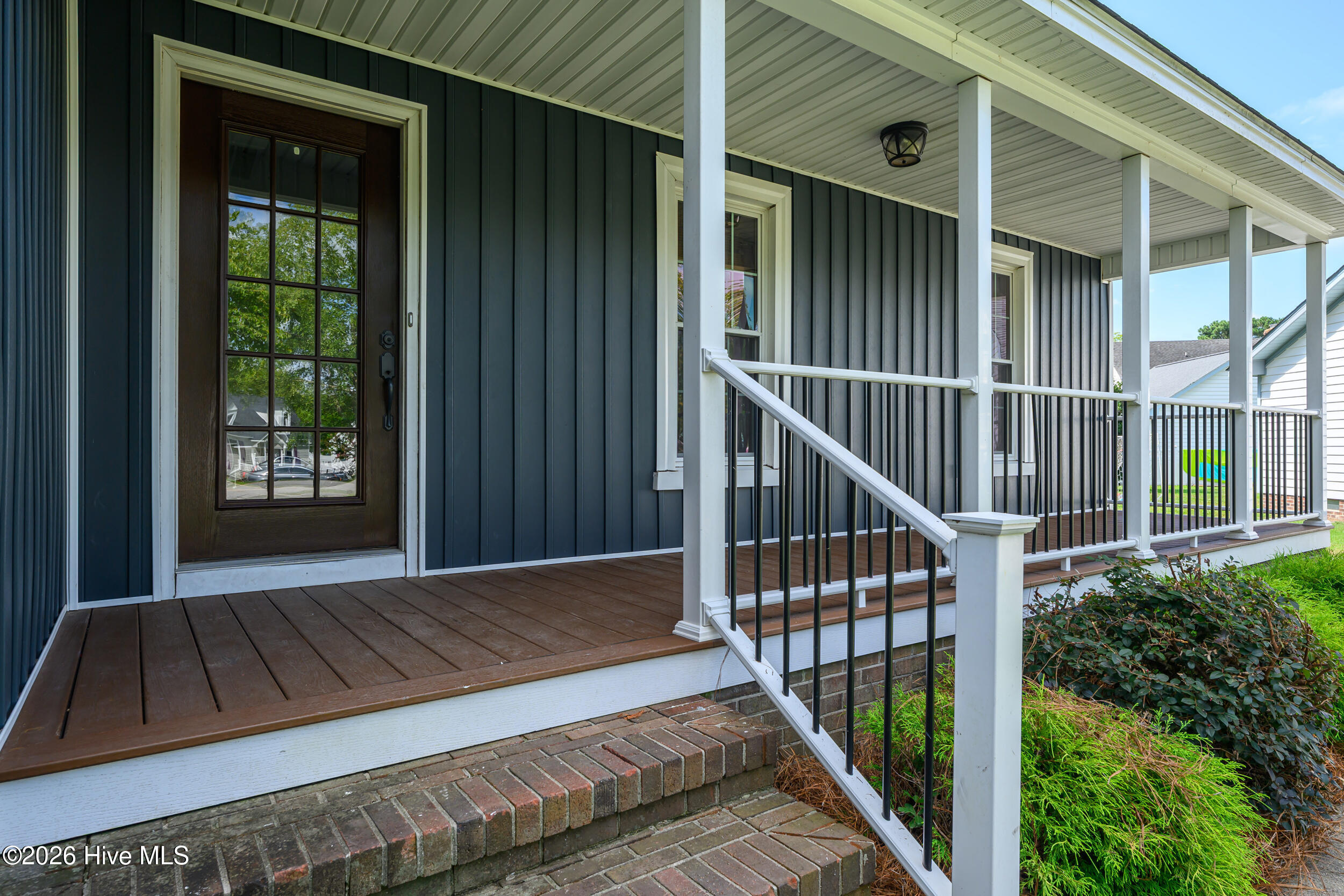 1803 Springdale Lane Property Photo 4