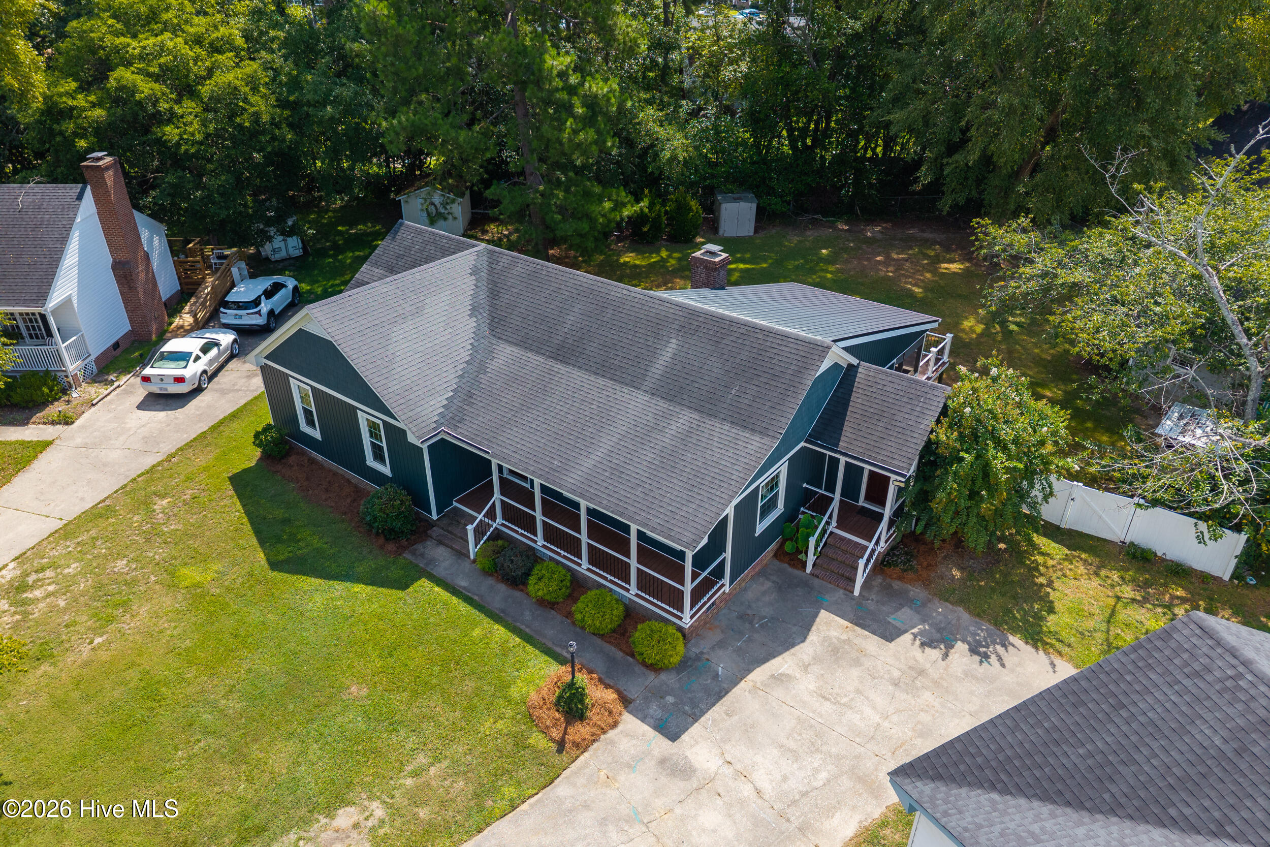 1803 Springdale Lane Property Photo 33