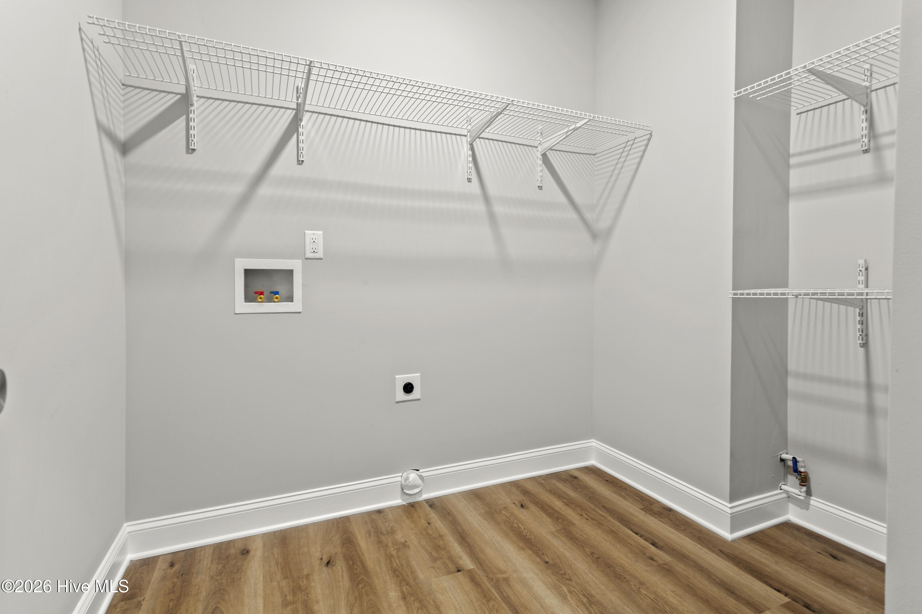 1026 Richmond Road Property Photo 17