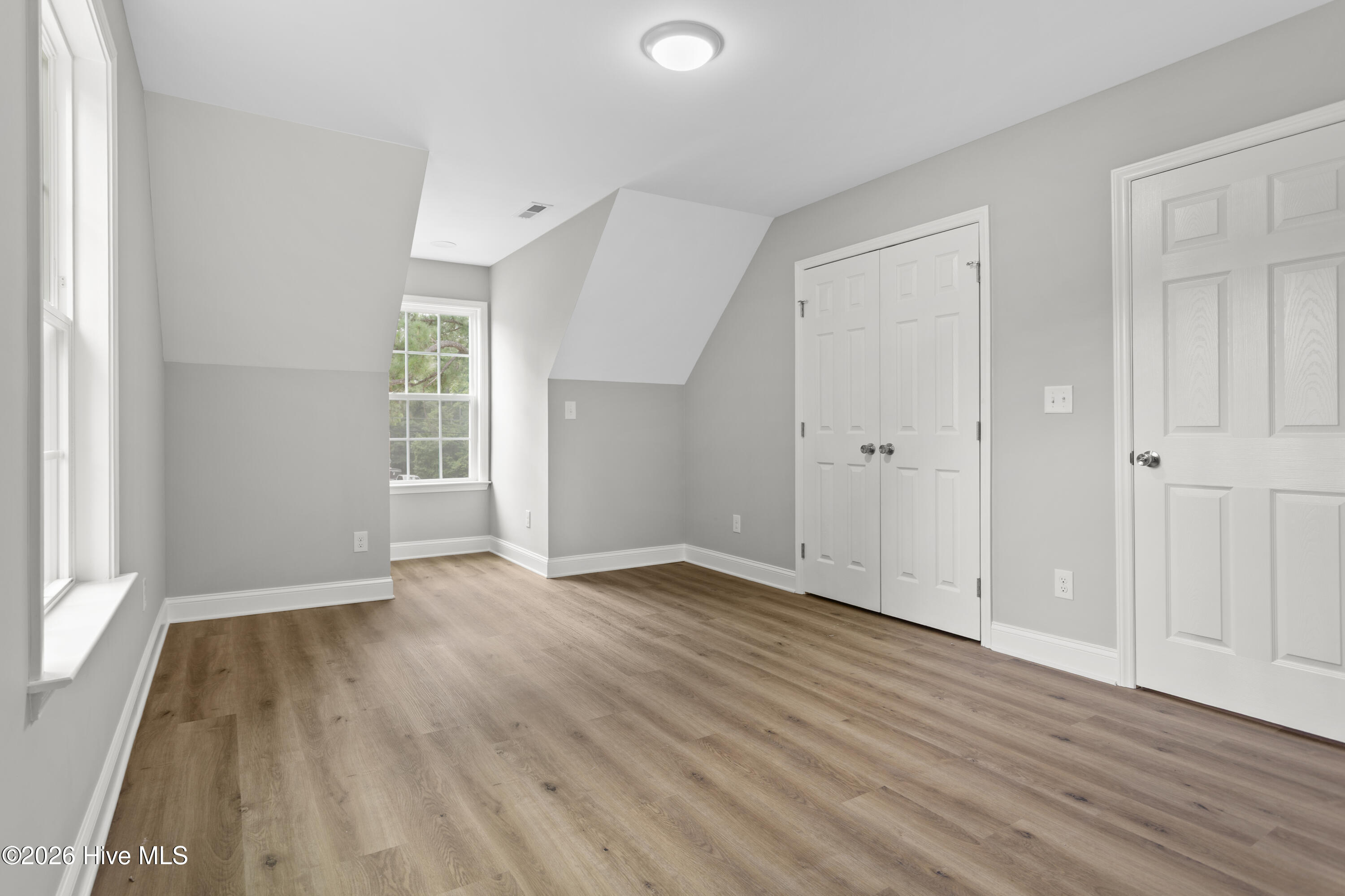 1026 Richmond Road Property Photo 26