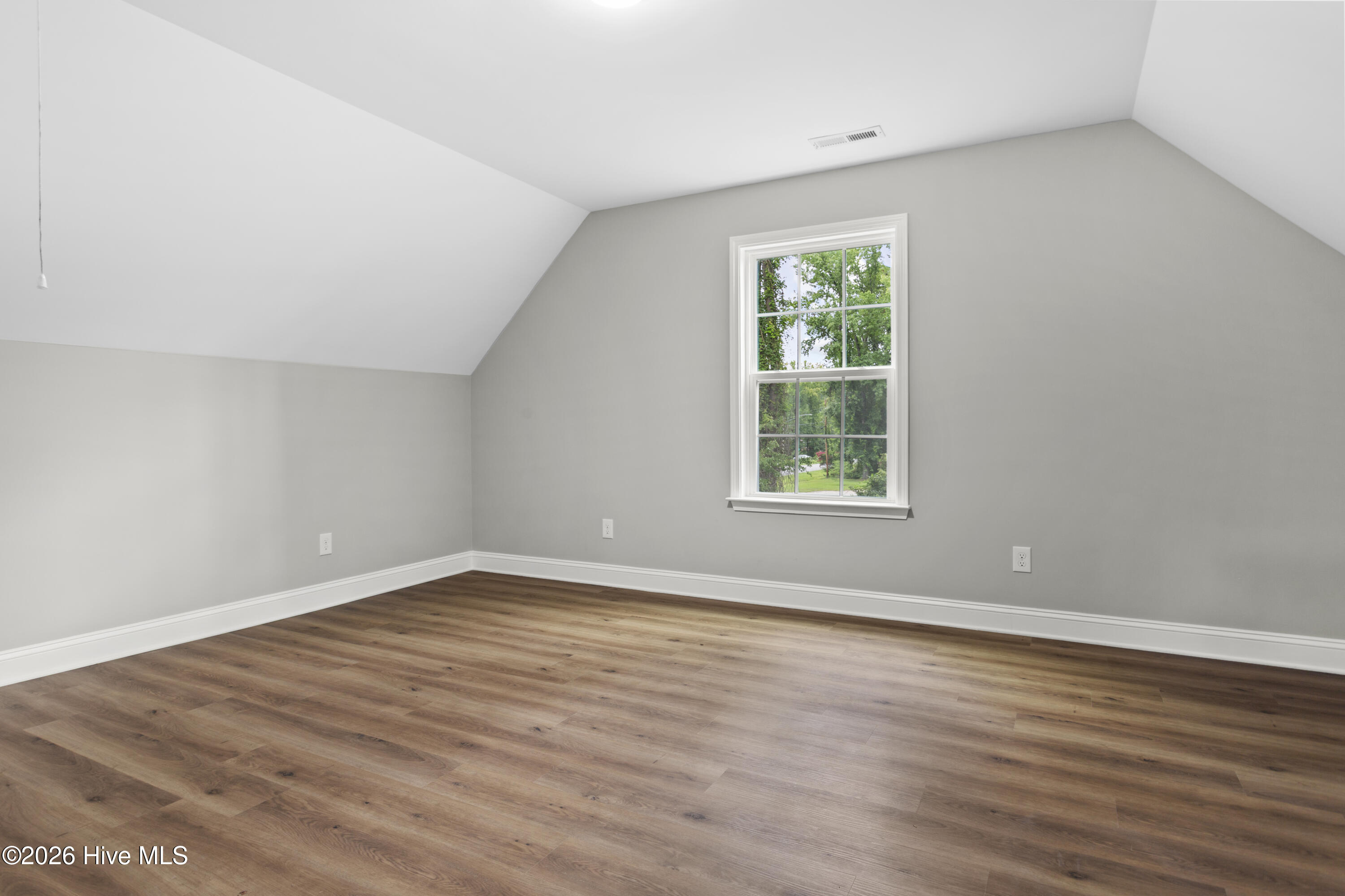 1026 Richmond Road Property Photo 27