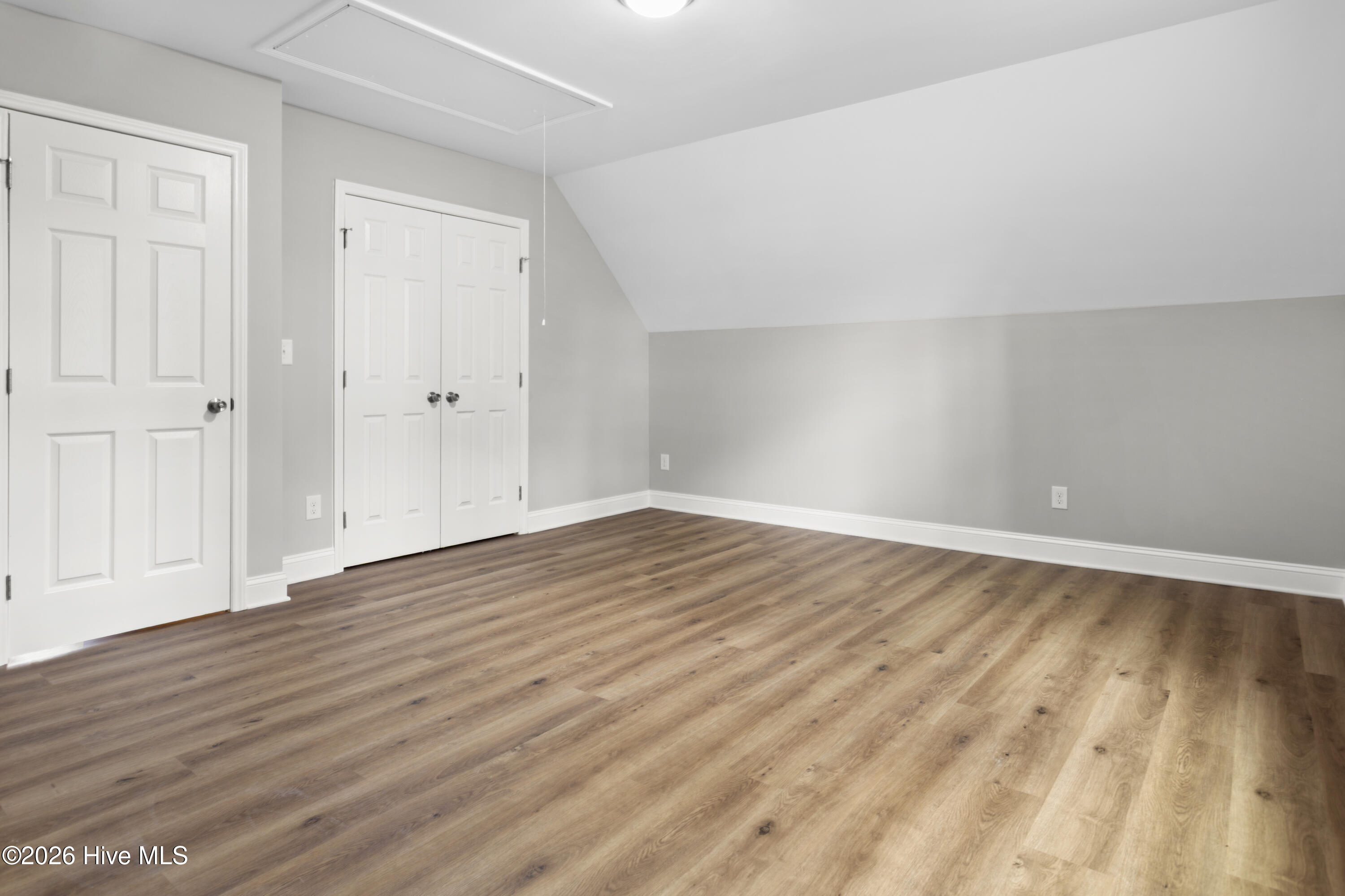 1026 Richmond Road Property Photo 28