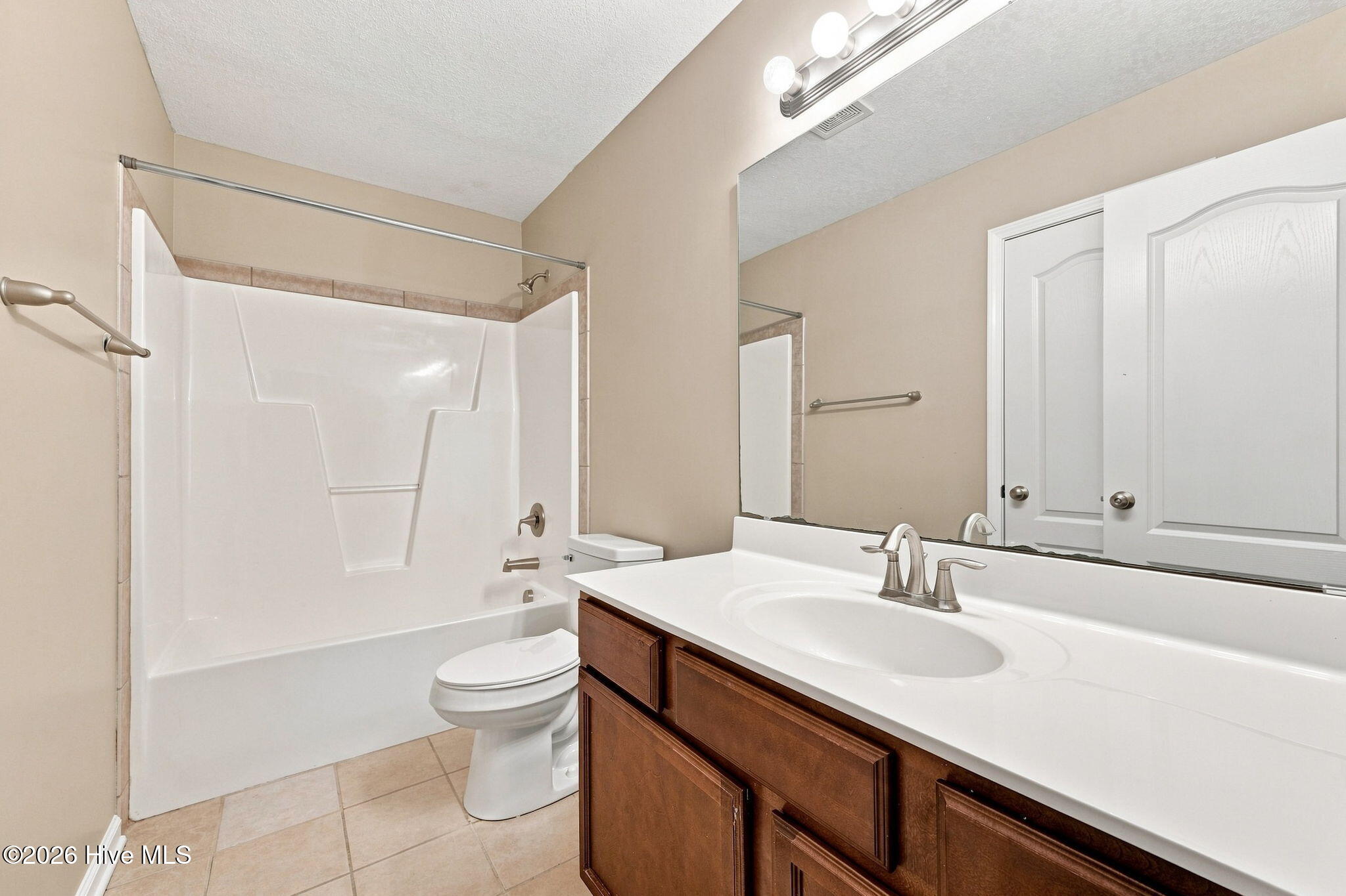 104 Cavalier Drive Property Photo 32